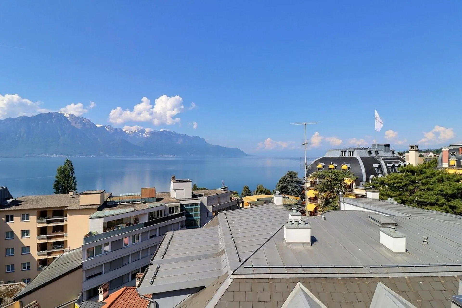 Loft de 95 m2 au centre de Montreux