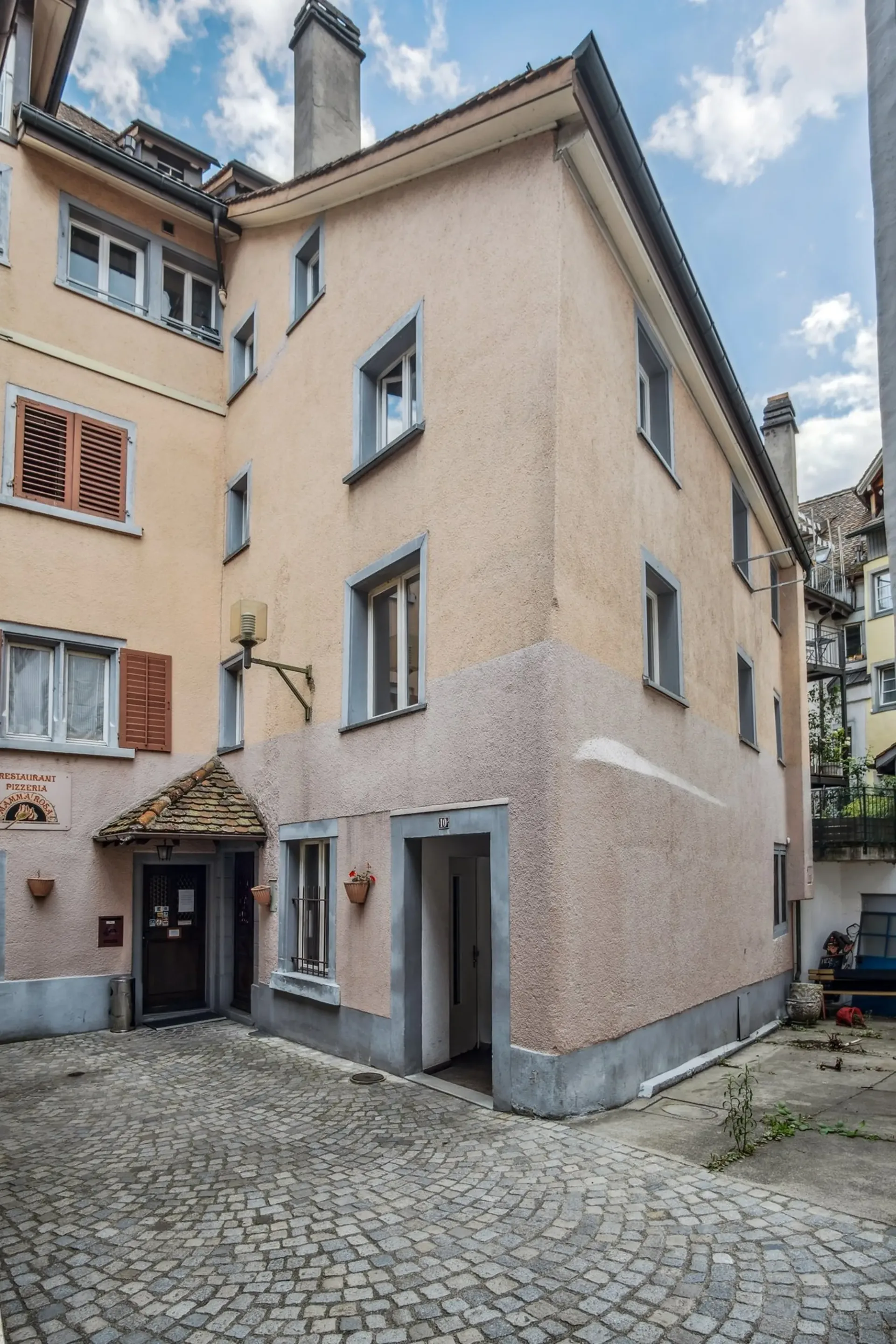 Zentrale 3.5 Zimmer-Wohnung in der Aldstadt zu vermieten