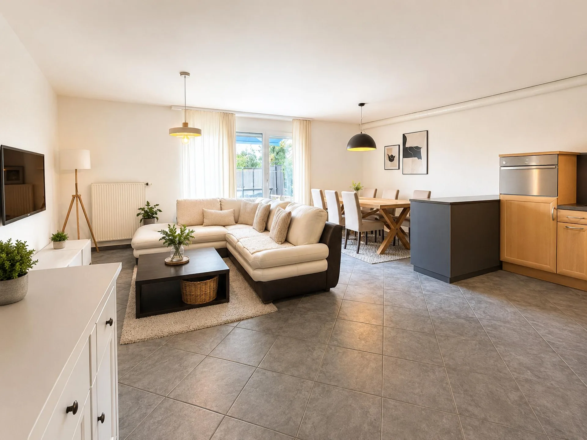 Bright 3.5-room apartment in Delémont – Accessible and well-located