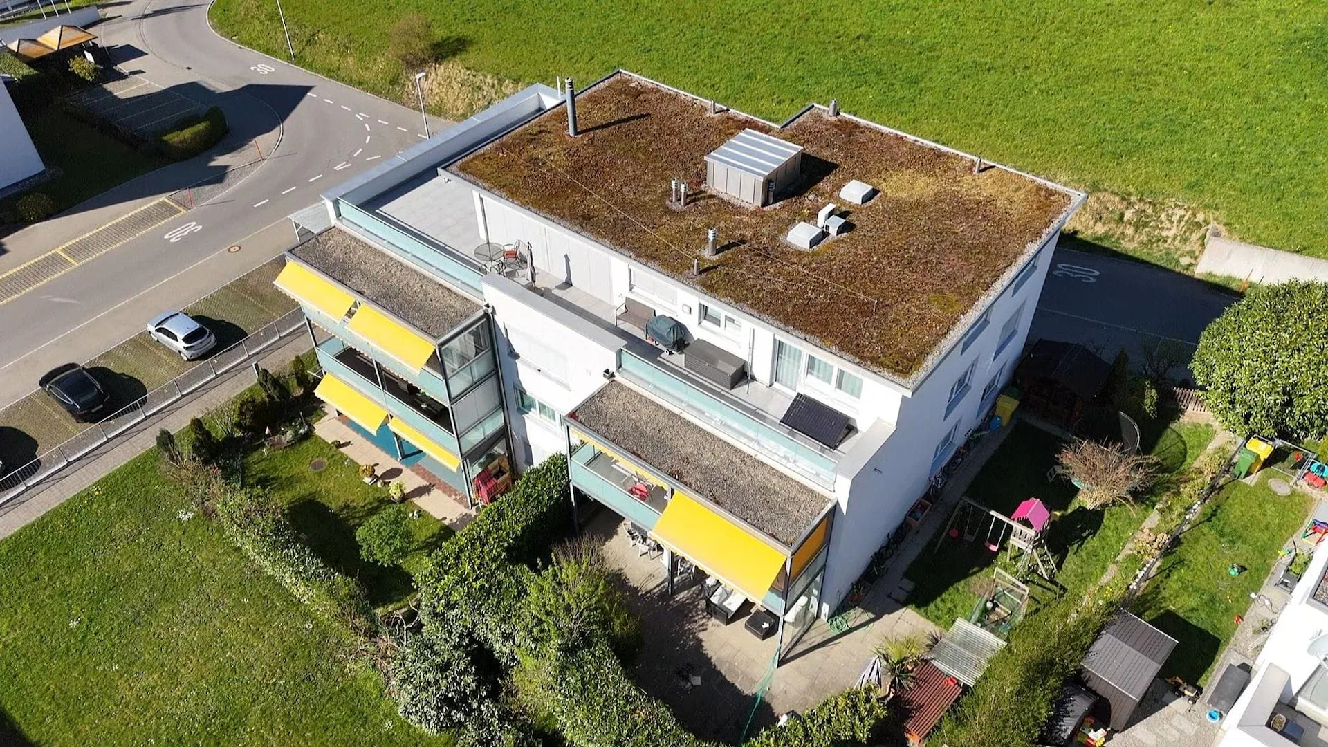 Exklusive 3.5-Zimmer-Eigentumswohnung mit Panorama-Balkon in Root (LU)