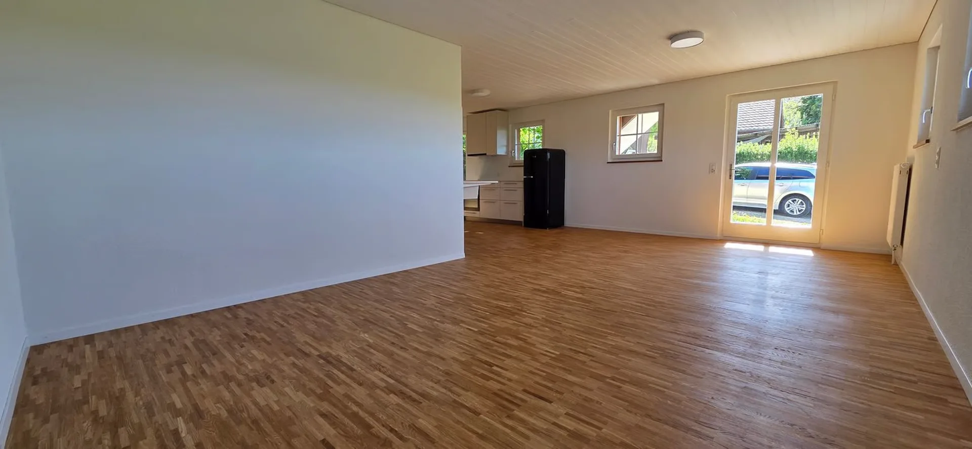Charmante 1.5-Zimmer-Wohnung mit kleiner Terrasse in Biberen zu vermieten