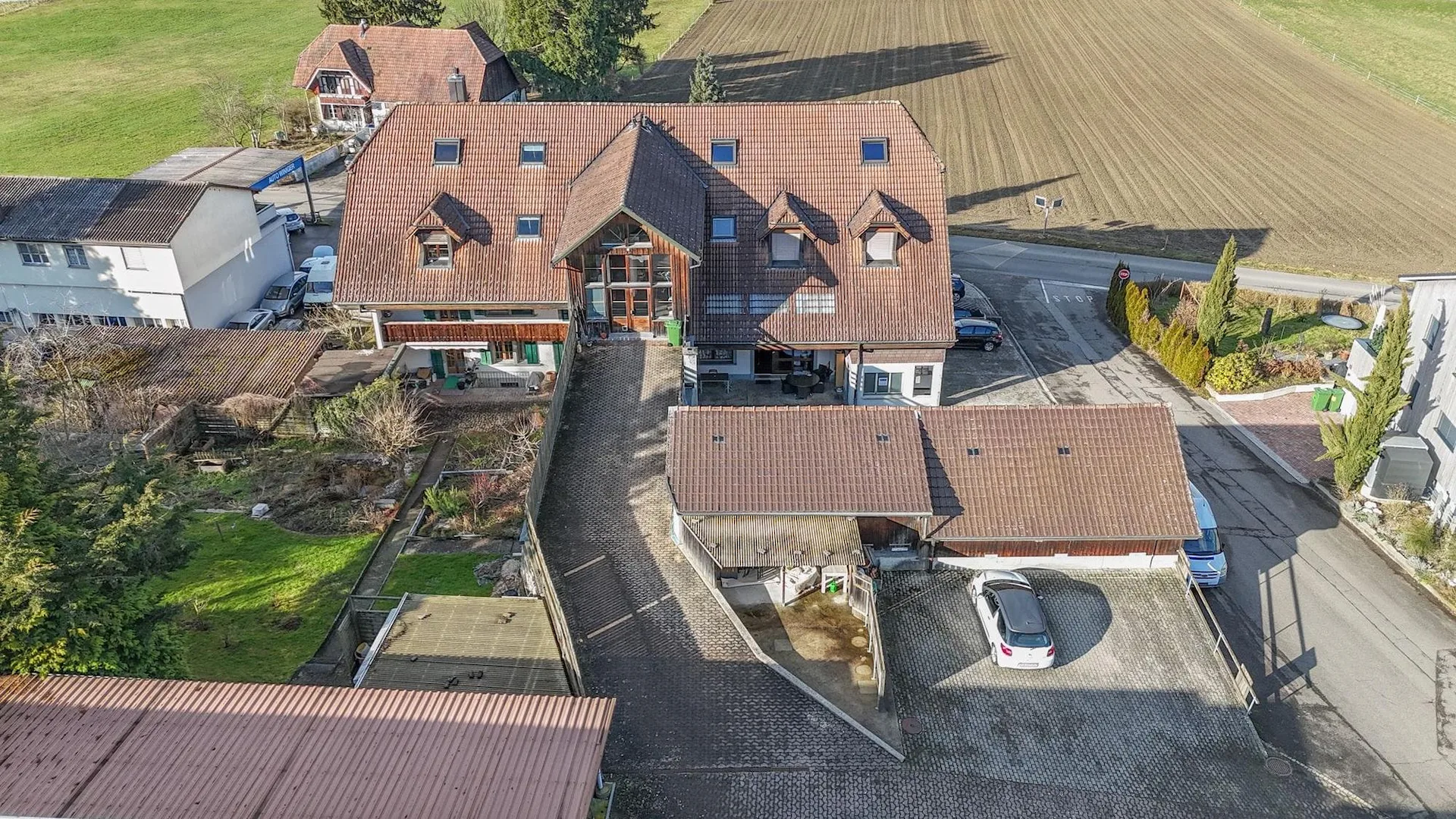 Investition mit Stil  Vollvermietetes Mehrfamilienhaus mit 4.95 % Rendite