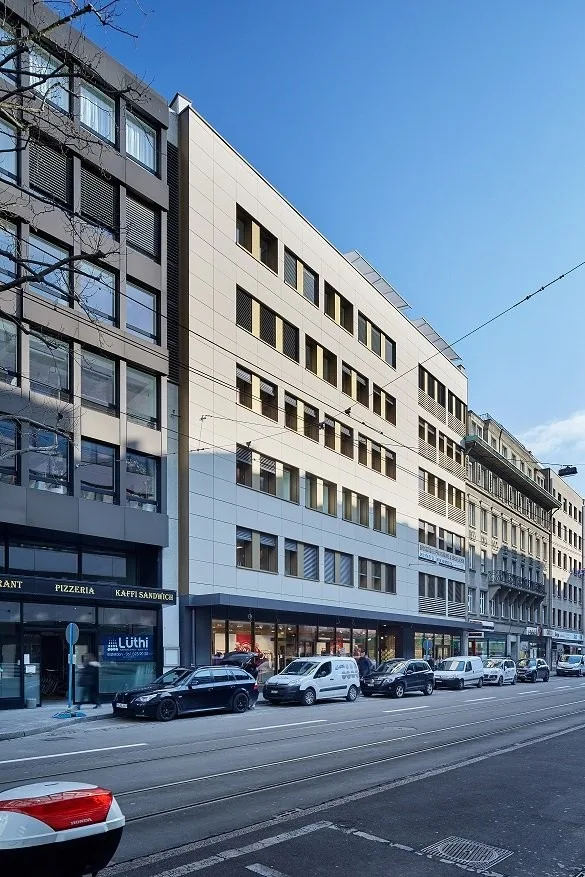 Praxis oder Büroraum zwischen Bankverein und Aeschenplatz