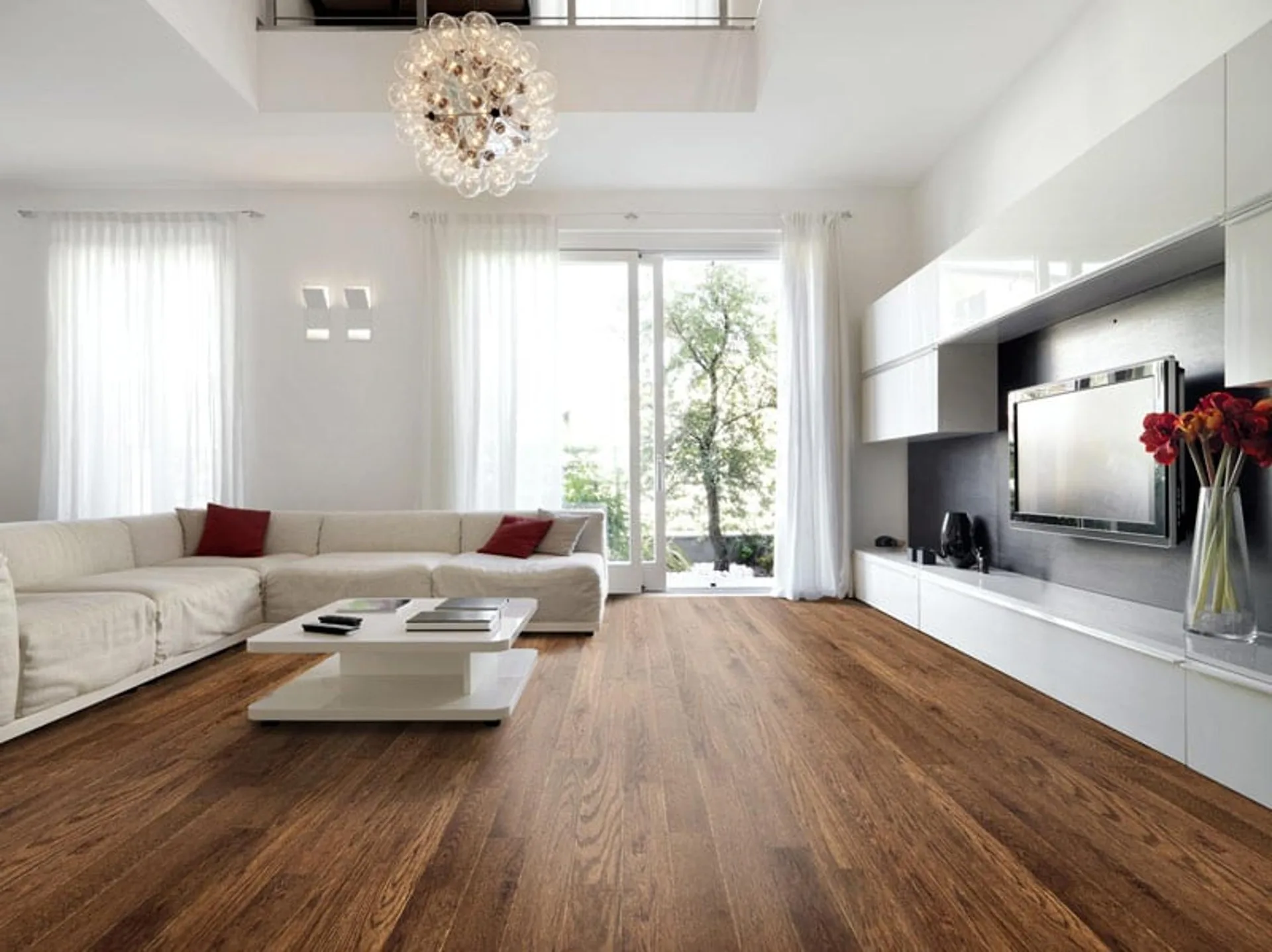 Enjoy the panoramic view in a quiet location