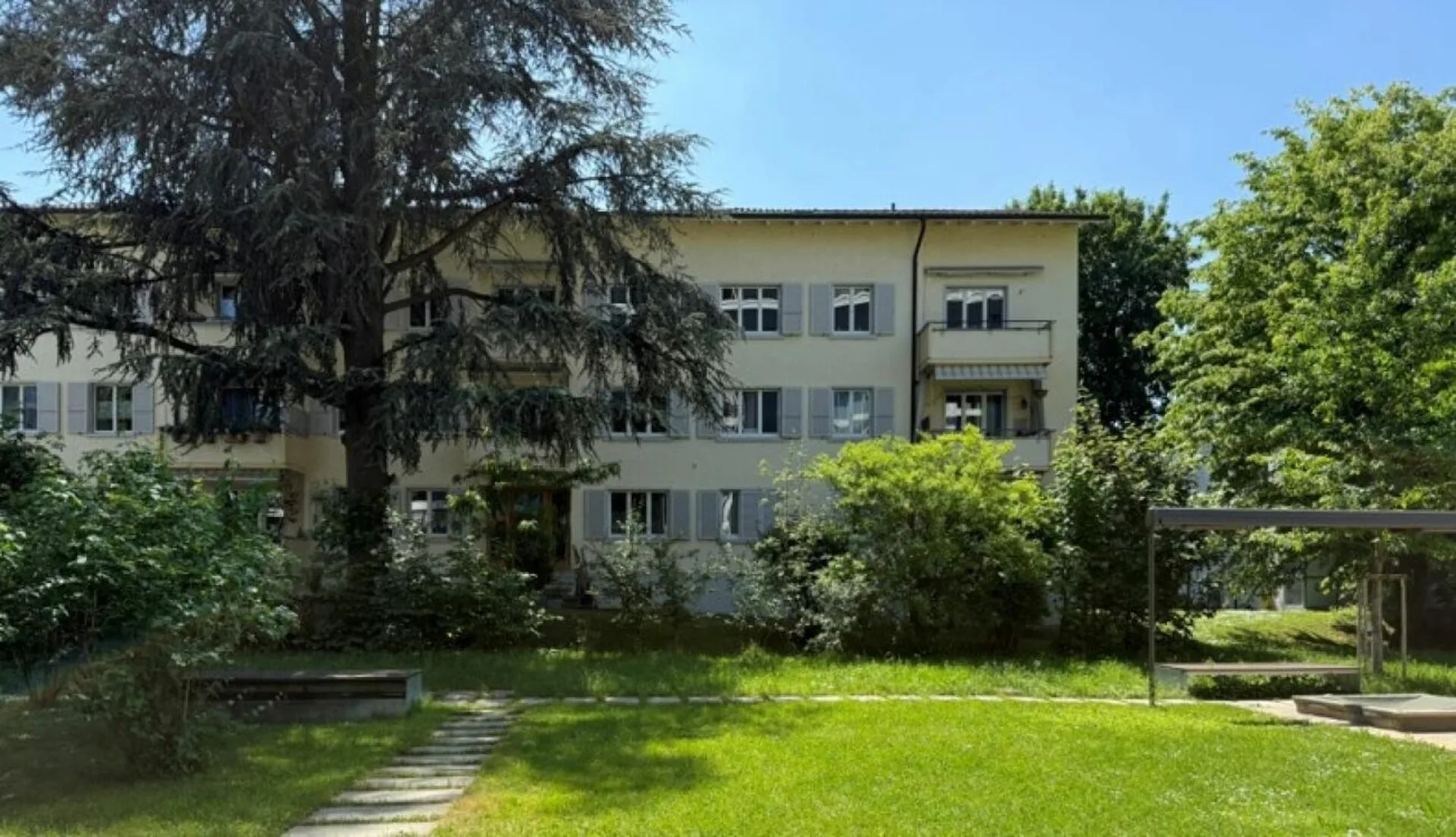 4.5-Zimmerwohnung an zentraler Lage in Allschwil