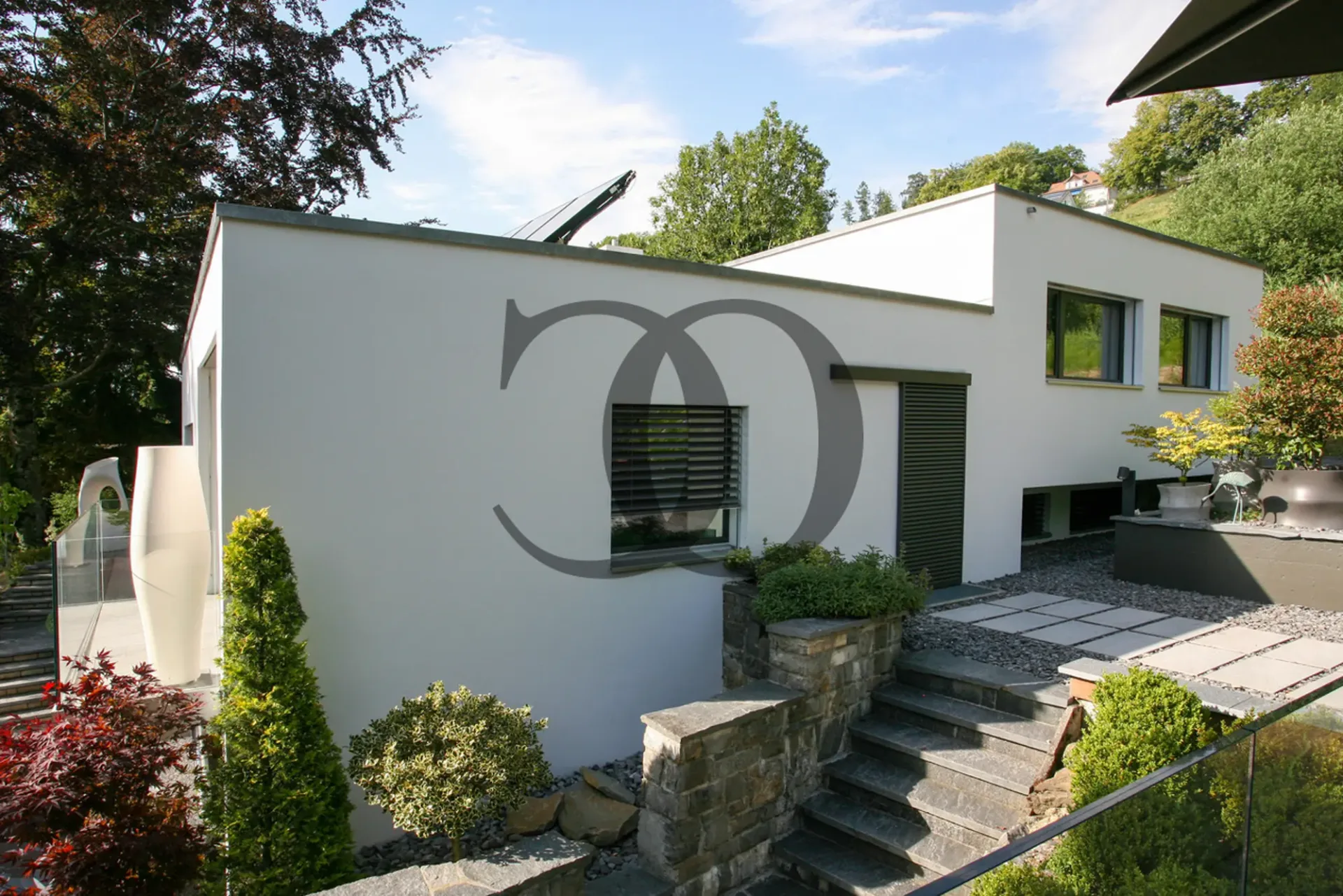Villa lumineuse proche École Internationale