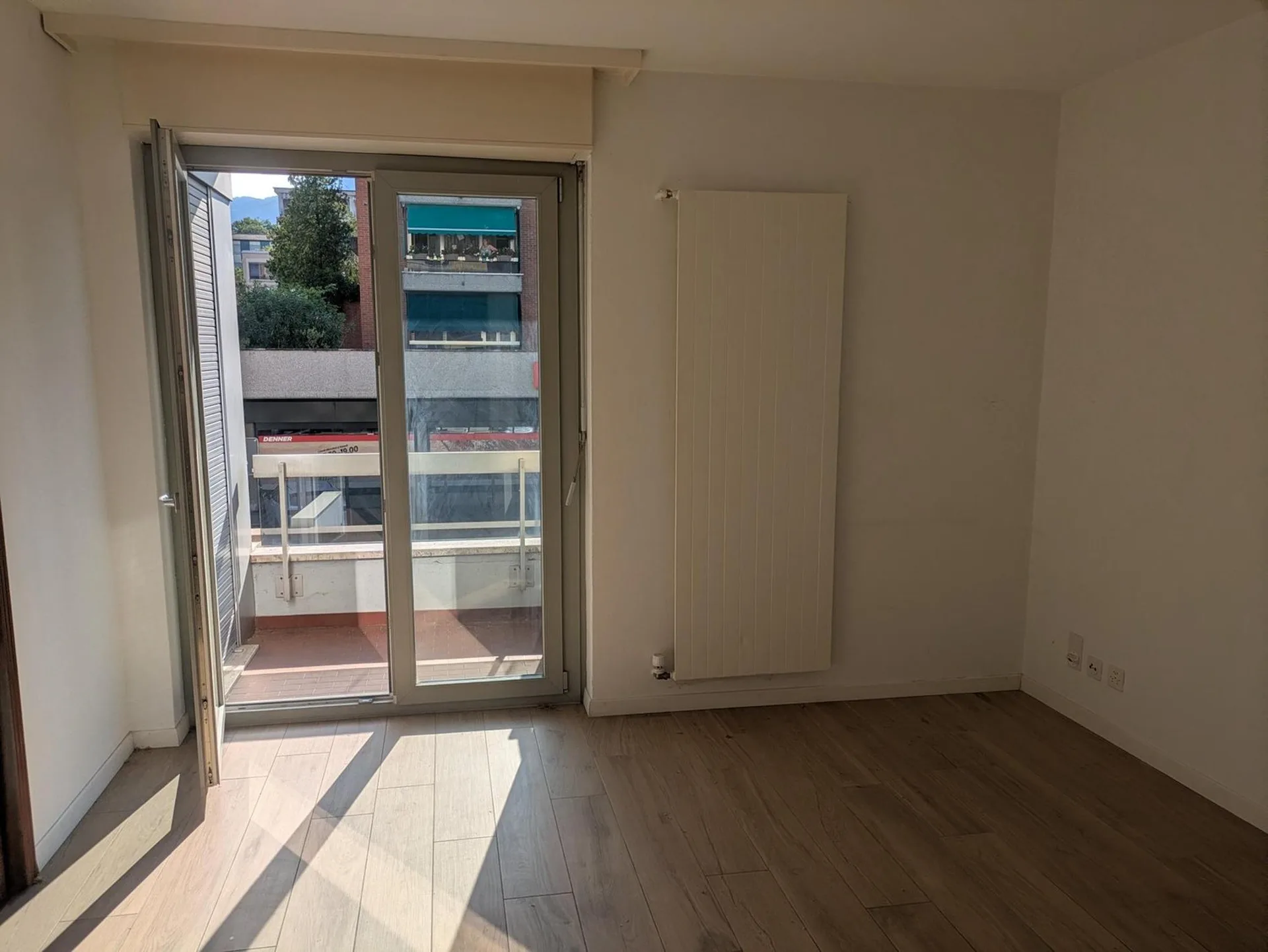 Kleine und gemütliche 2.5-Zimmer-Wohnung in Savosa zu vermieten – Verfügbar sofort