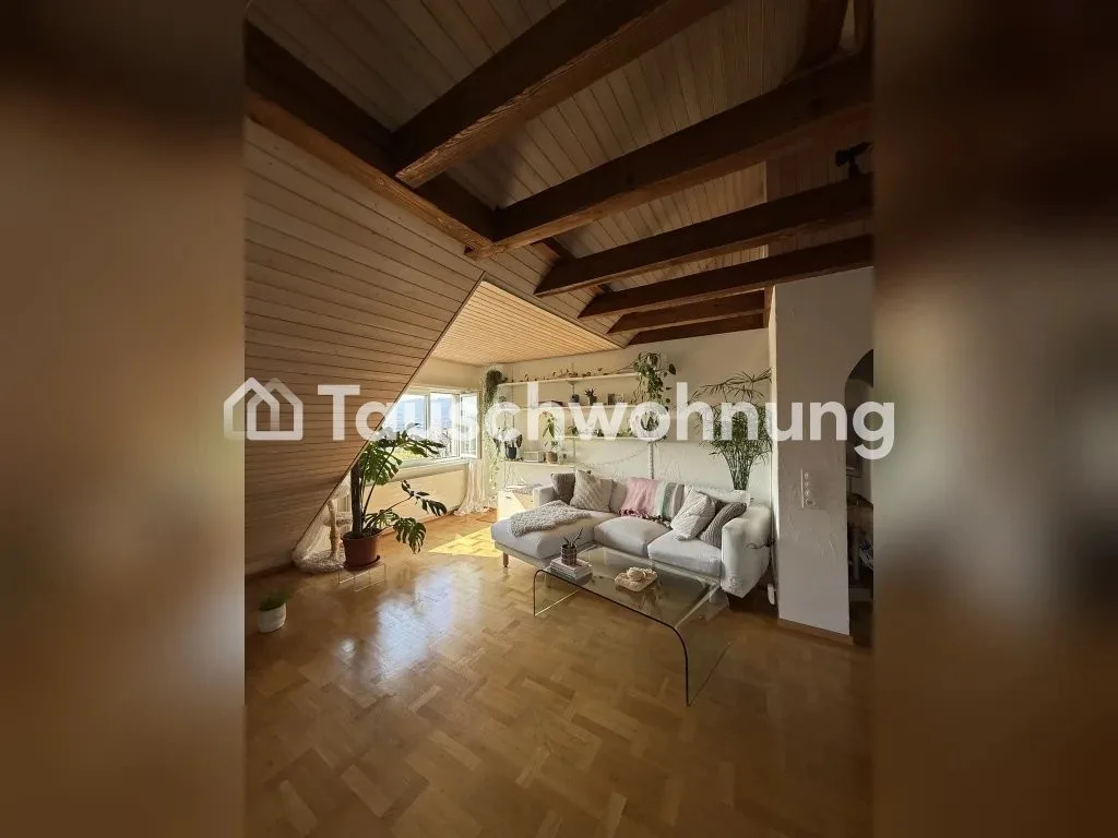 Helle 3,5Zi Dachwohnung in Wipkingen