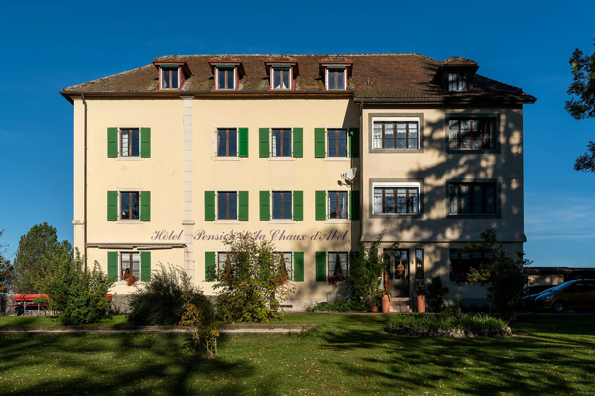 2333 La Ferrière