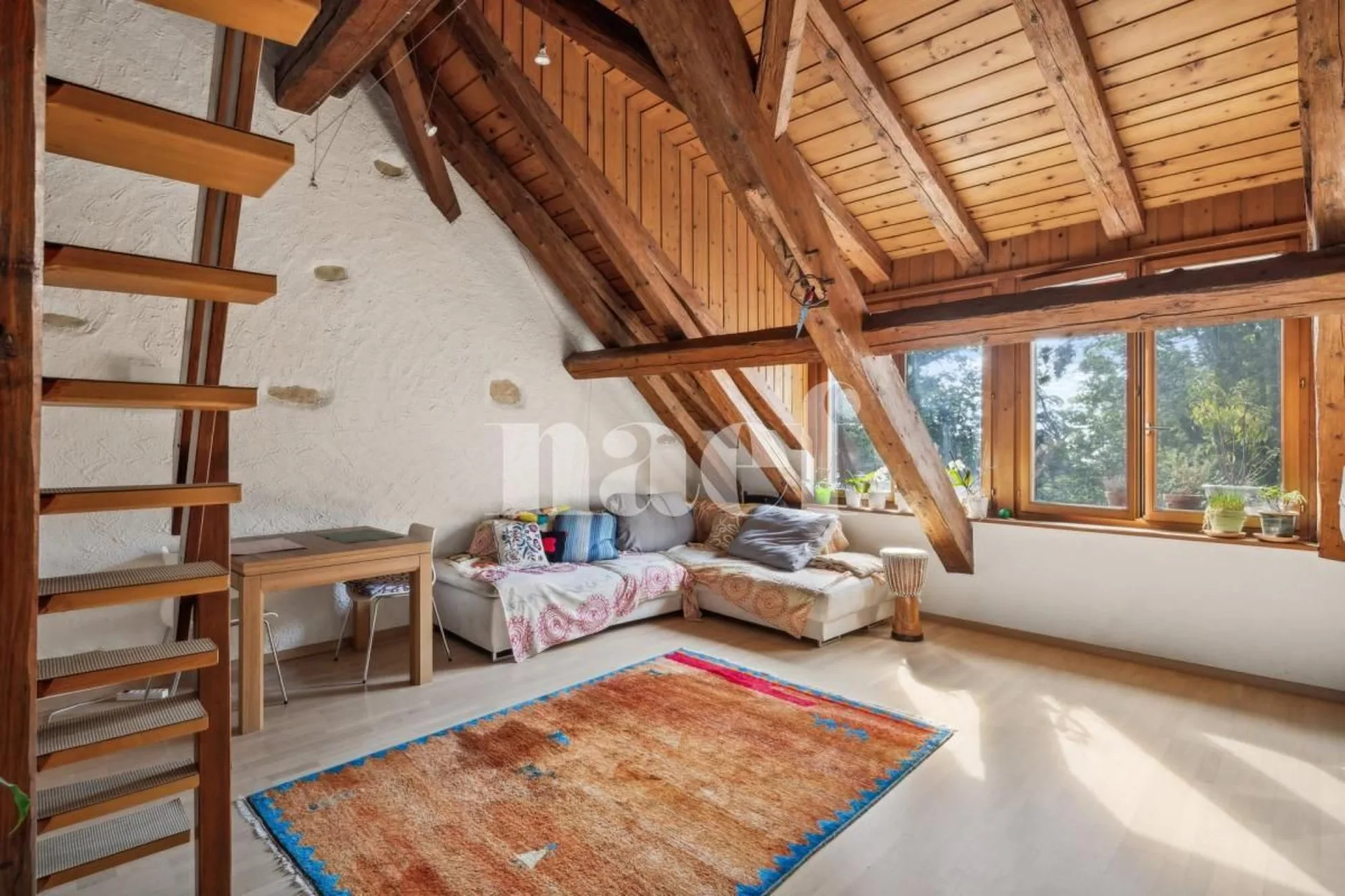 Schönes 4.5-Zimmer-Dachduplex von 105 m²