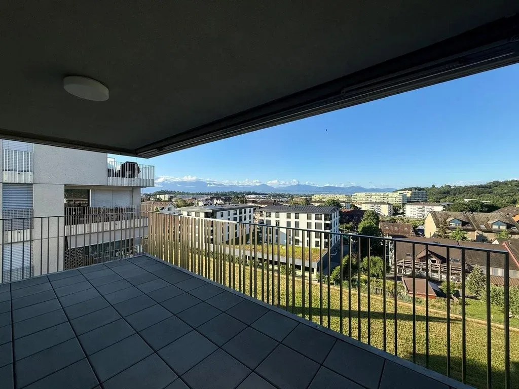 Bel appartement de 3.5 pièces avec balcon et vue