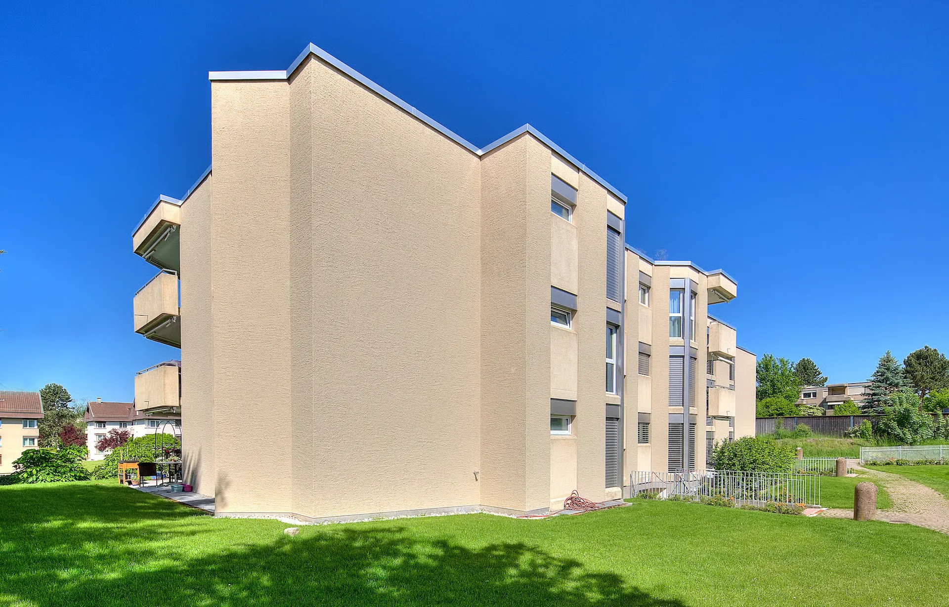 Schöne Wohnung in gepflegter Überbauung!