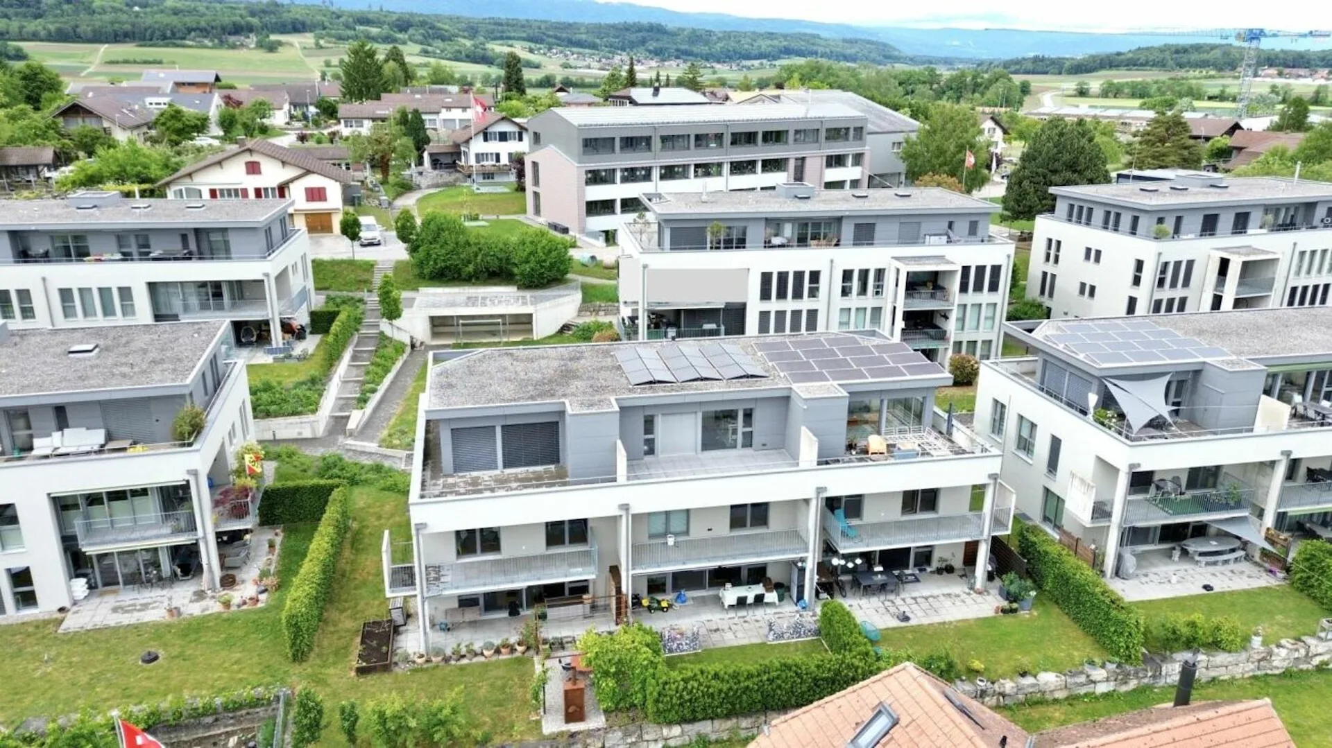 Familienfreundliches 5.5-Zimmer-Reiheneinfamilienhaus mit exklusiver Ausstattung