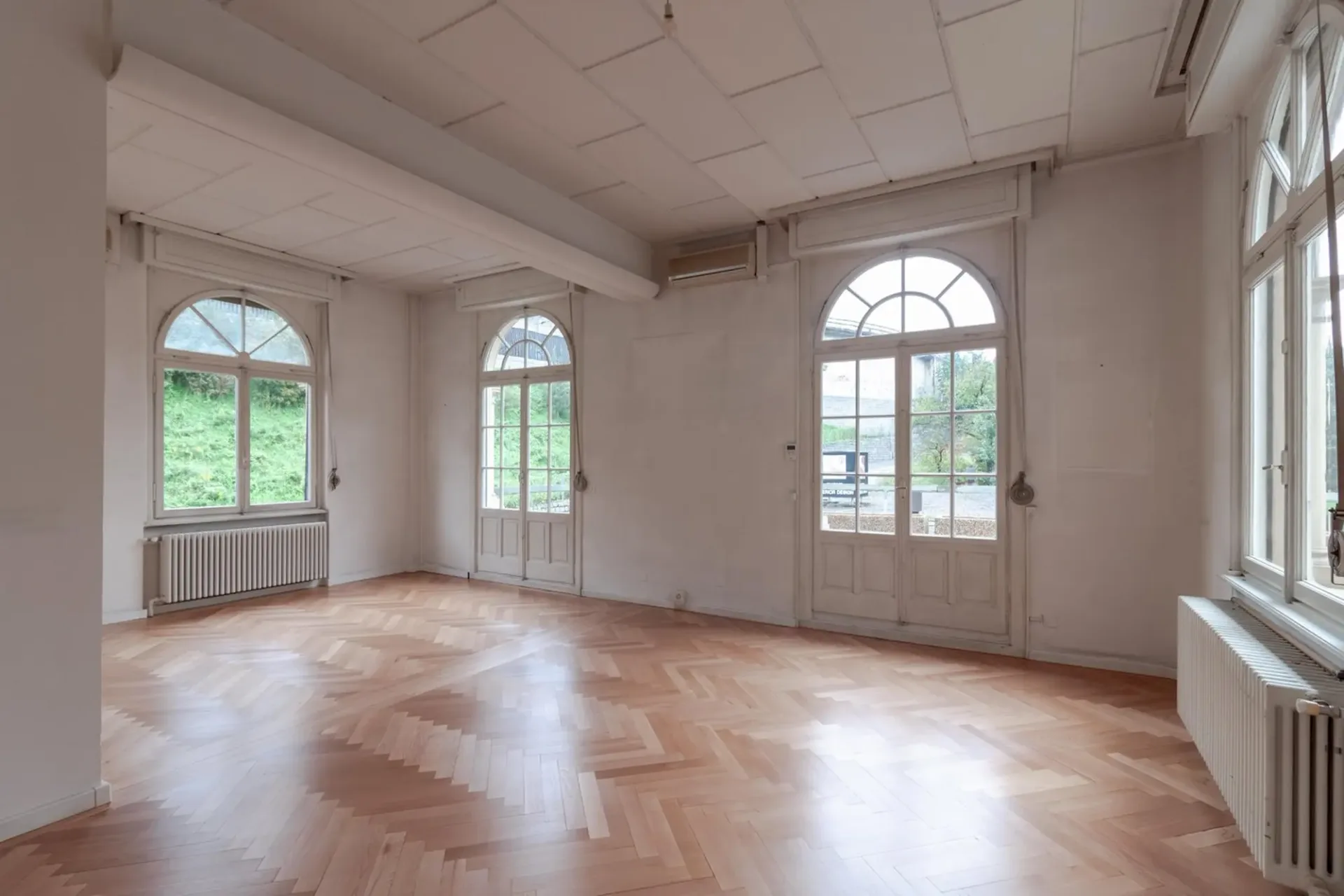 HISTORISCHES BÜRO IN LUGANO LORETO