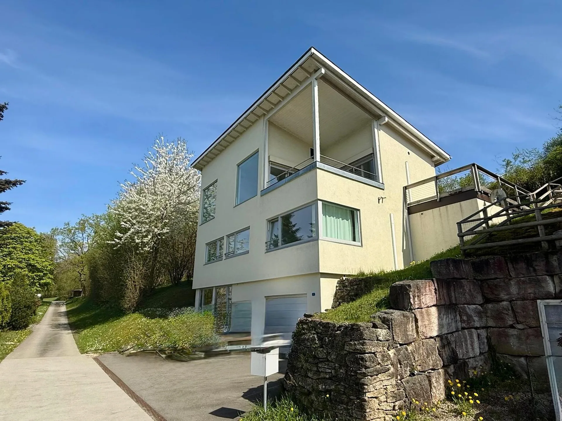Magnifique villa individuelle de 6 pièces à Cheyres-Châbles