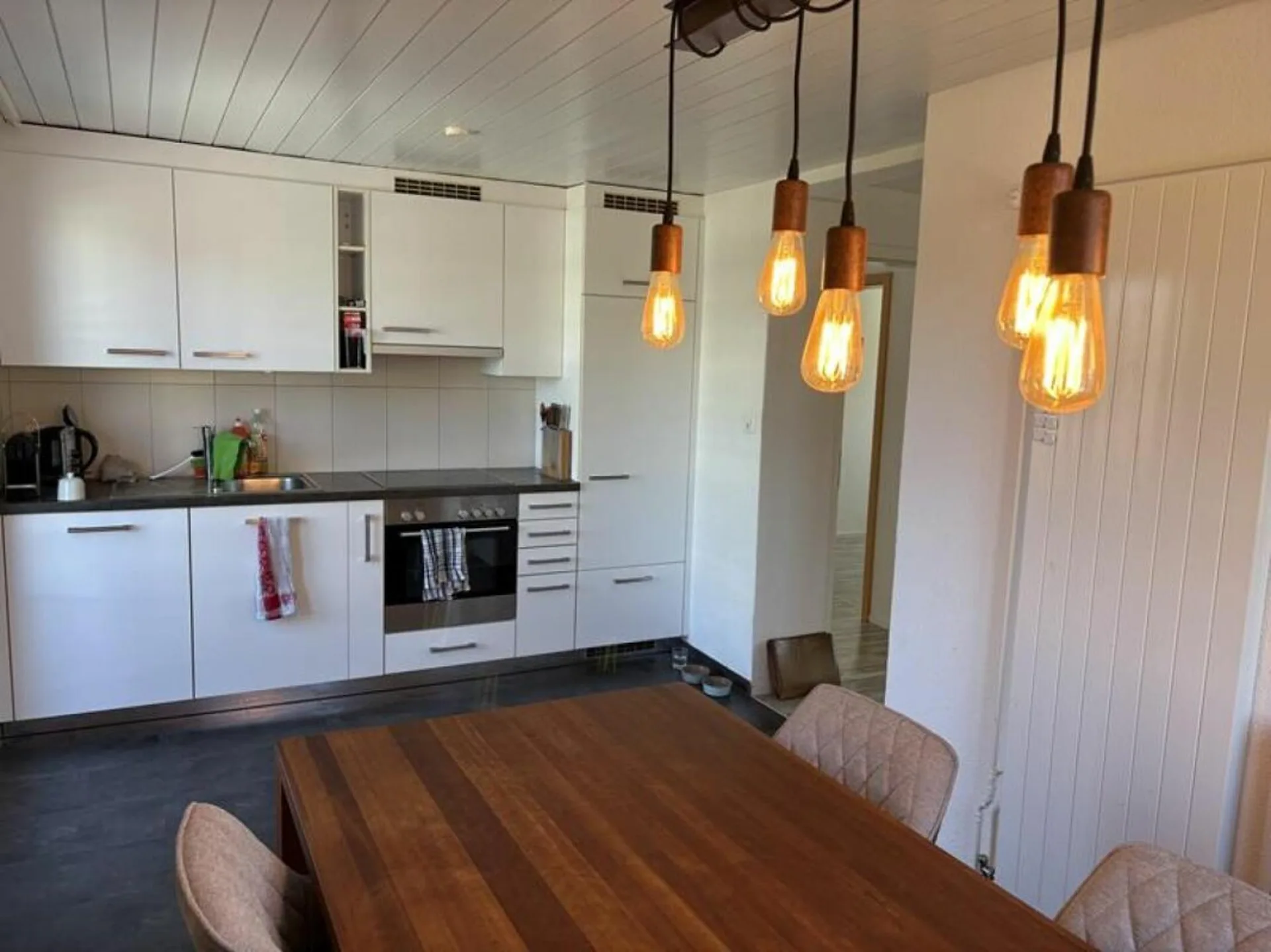 Habiter avec une valeur ajoutée : appartement charmant de 4,5 pièces qui combine un emplacement calme avec une accessibilité centrale
