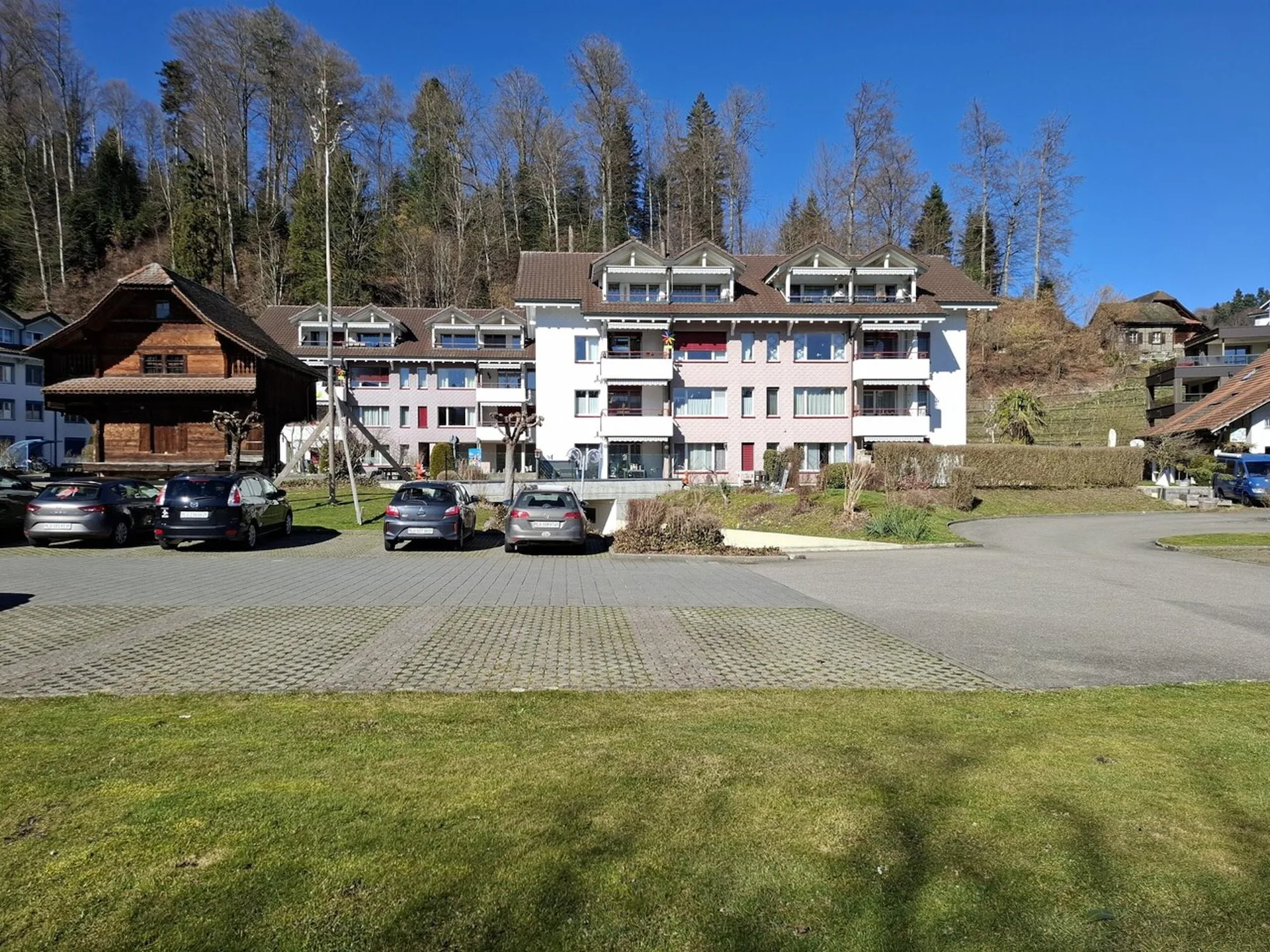 Image 10