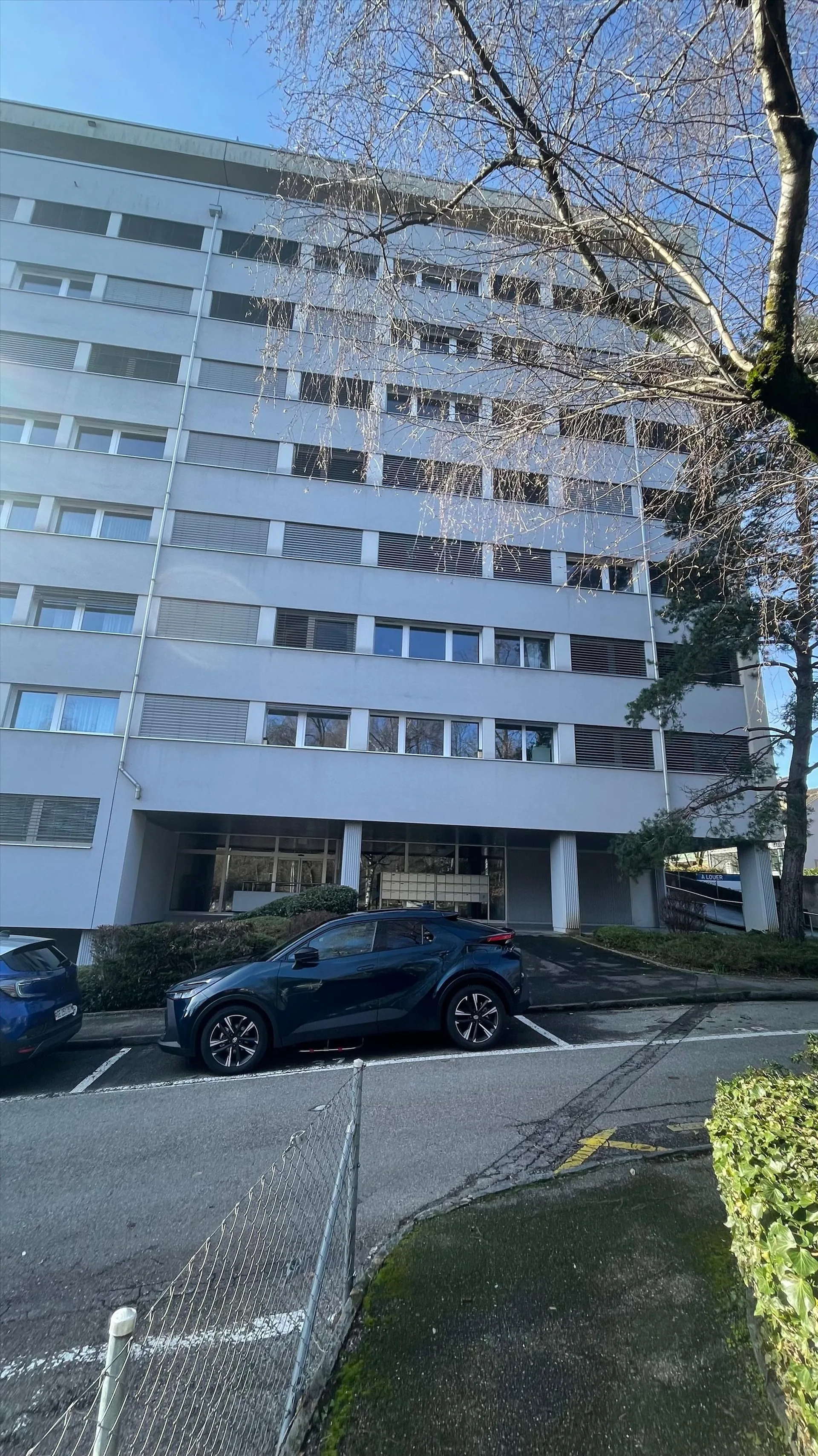 Prächtige 3-Zimmer-Wohnung mit Terrasse, nahe internationalen Organisationen