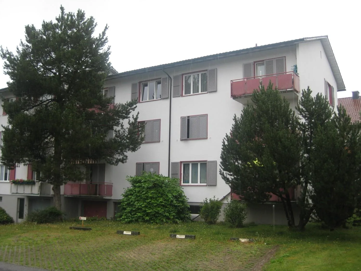 Gemütliche 3-Zimmerwohnung in Oftringen mit Parkplatz