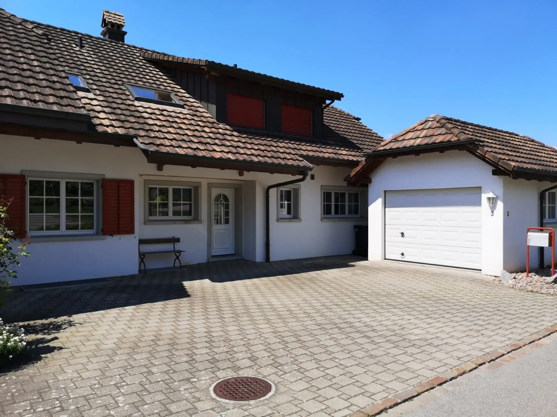 Grosszügiges Haus mit viel Platz für Ihre Träume
