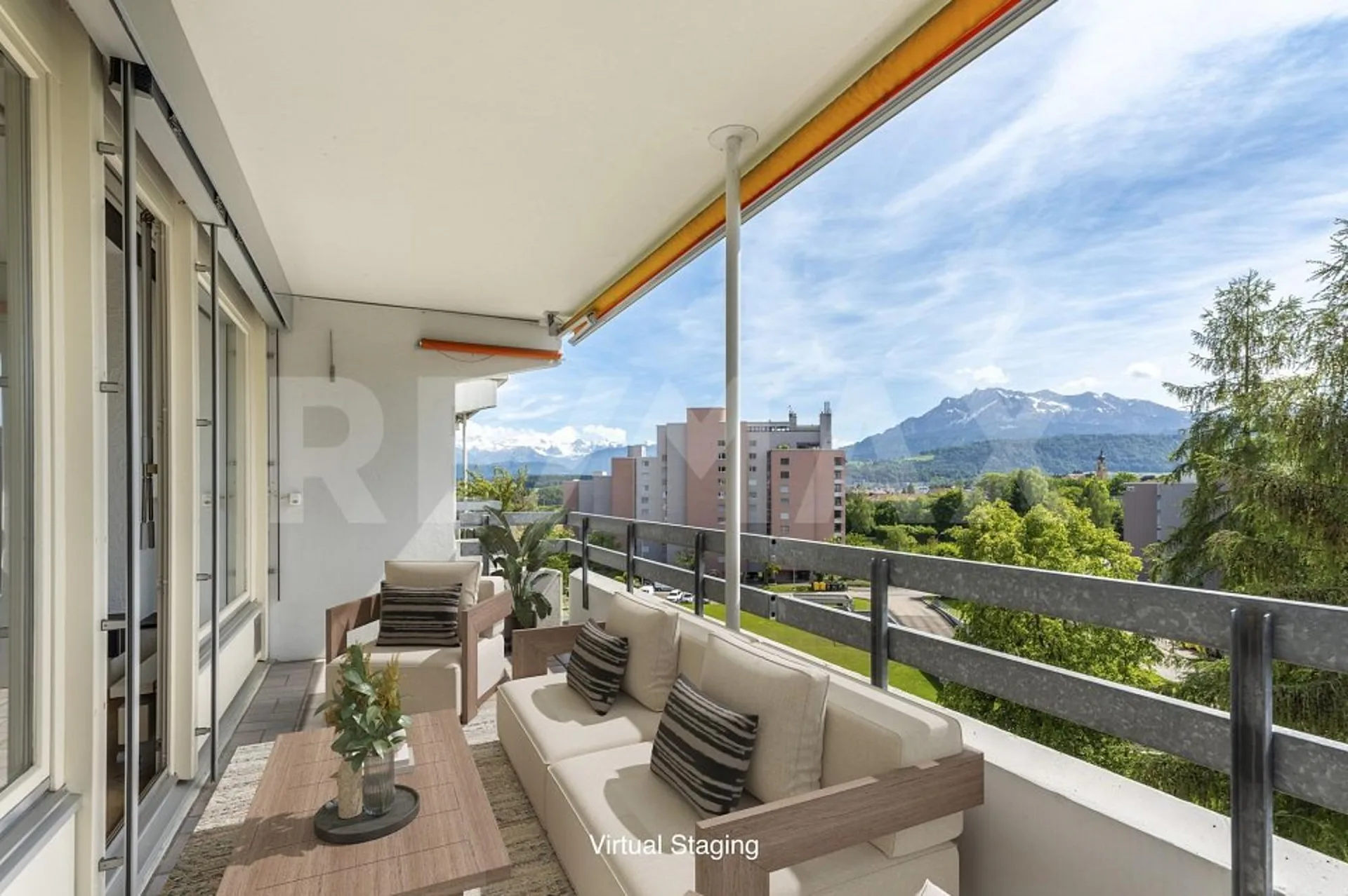 Attraktive 5½-Zimmer-Wohnung mit sonniger Aussichtslage