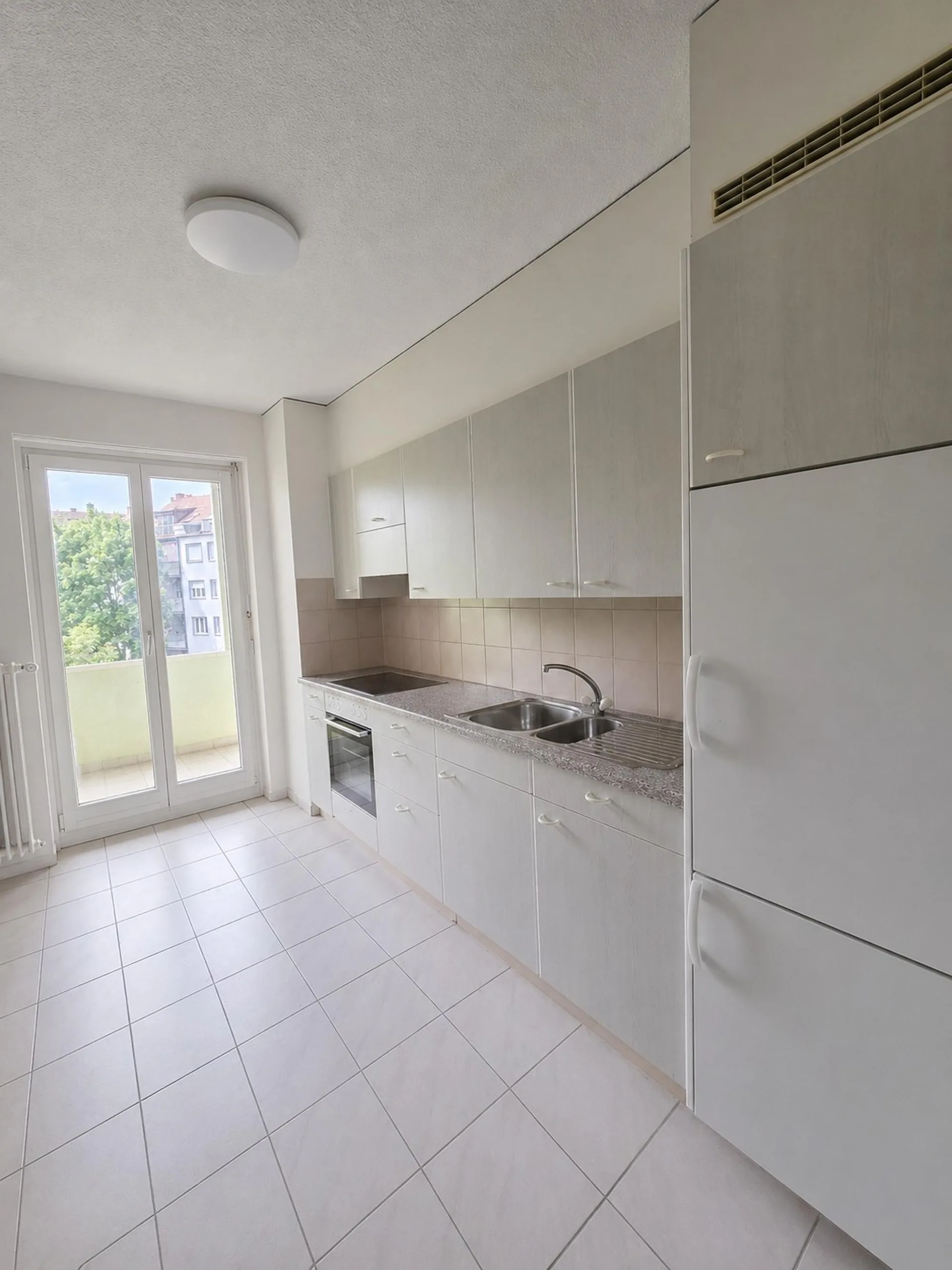 Charmante 2-Zimmer-Wohnung mit Balkon in Kleinbasel
