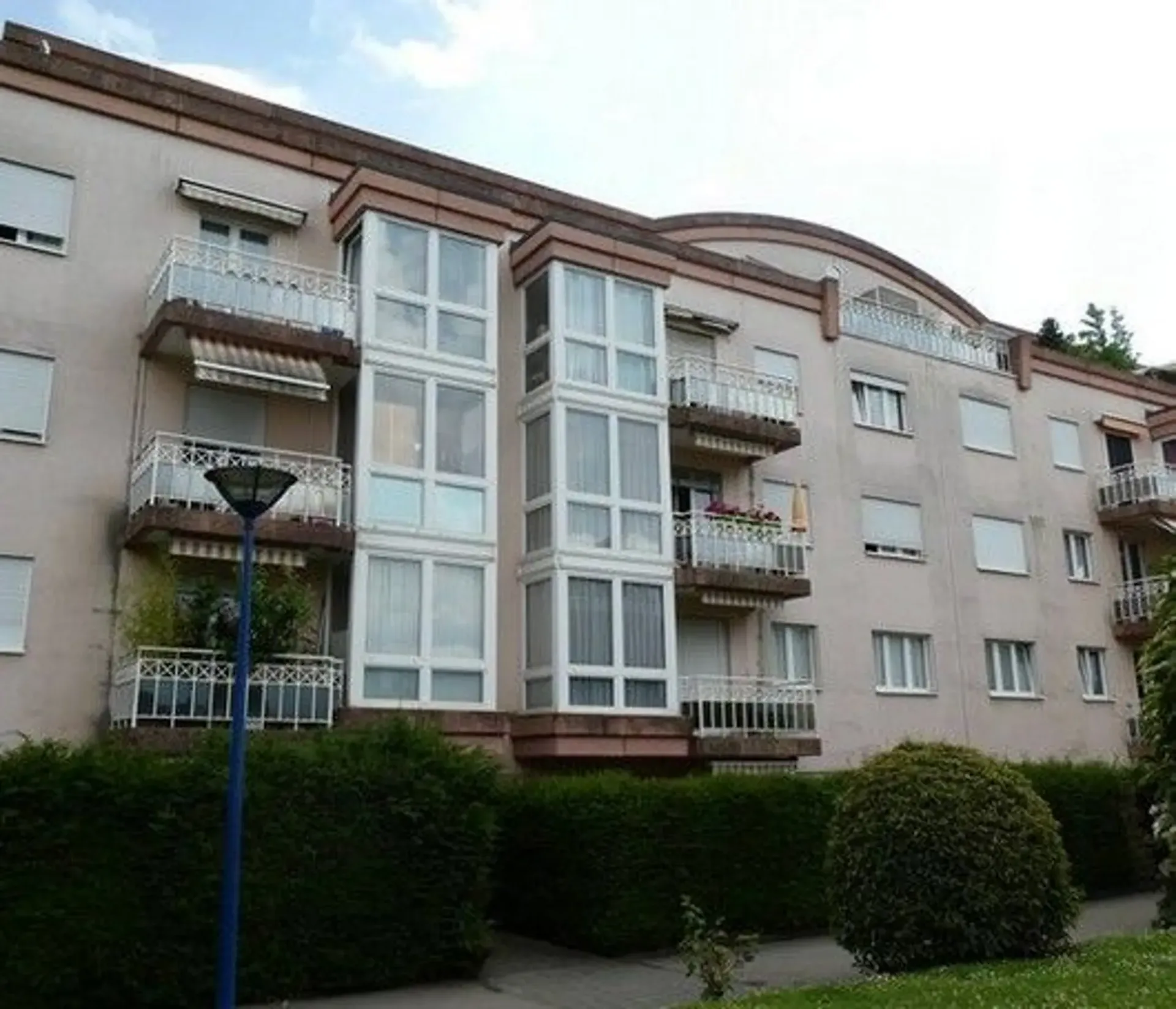 *Wohnung mit 3,5 Zimmern*