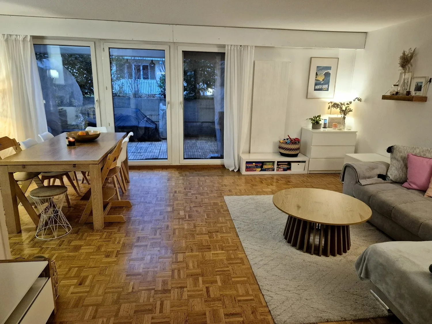 APPARTEMENT 4 PIÈCES À MEINIER (GE), MEUBLÉ, DURÉE DÉTERMINÉE
