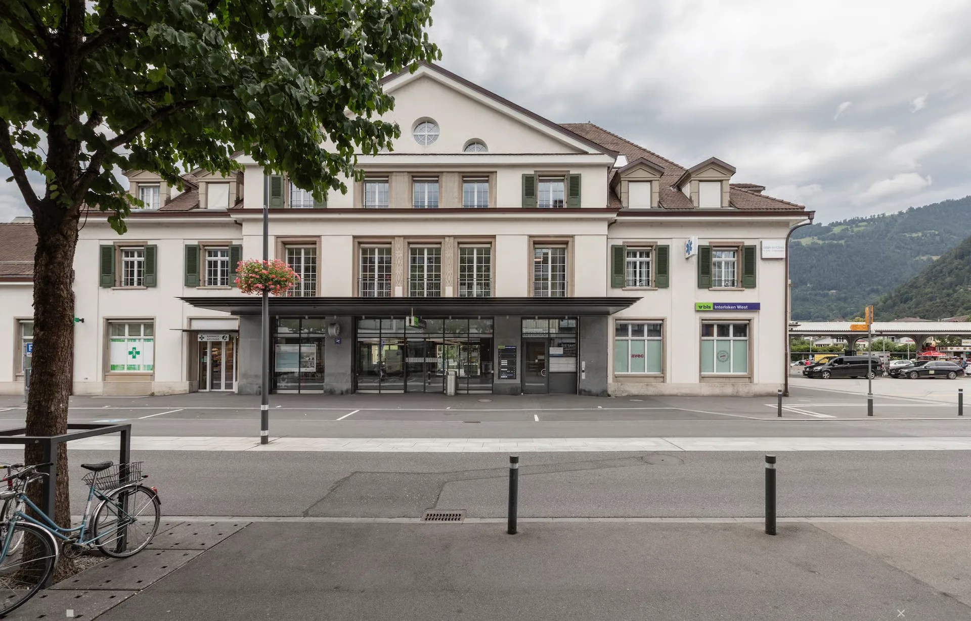 Zentral und gut erschlossen, Ihr neues Büro am Bahnhof