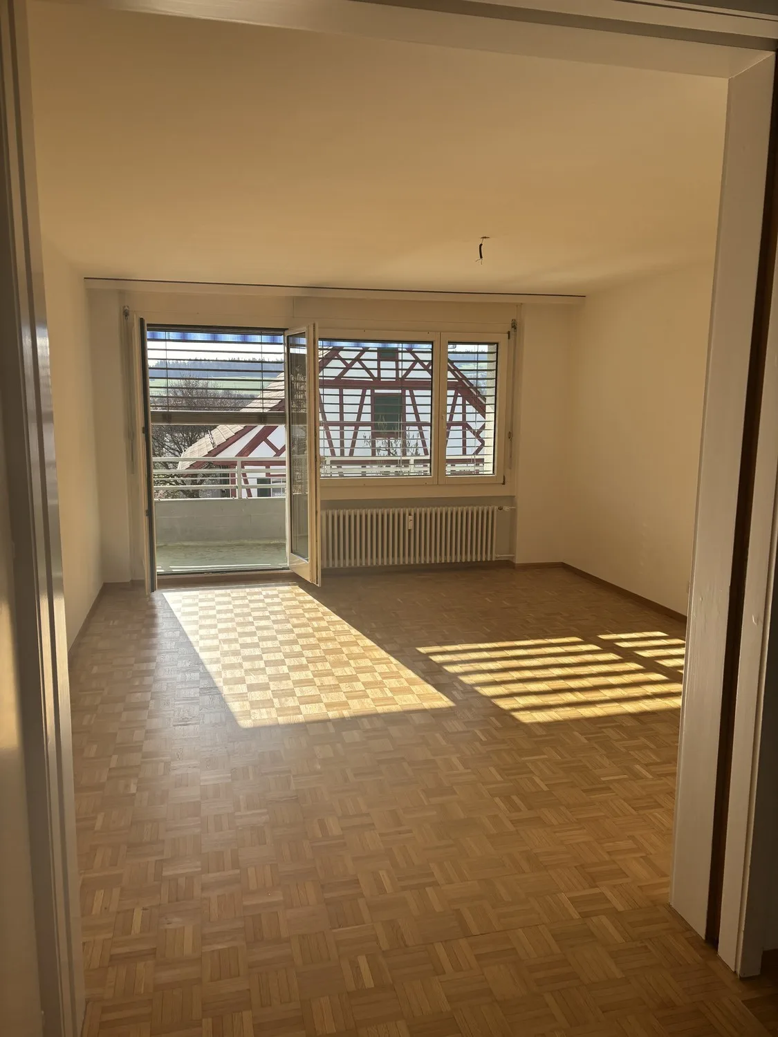 3.5-Zimmer-Wohnung in Niederhasli – ab sofort verfügbar