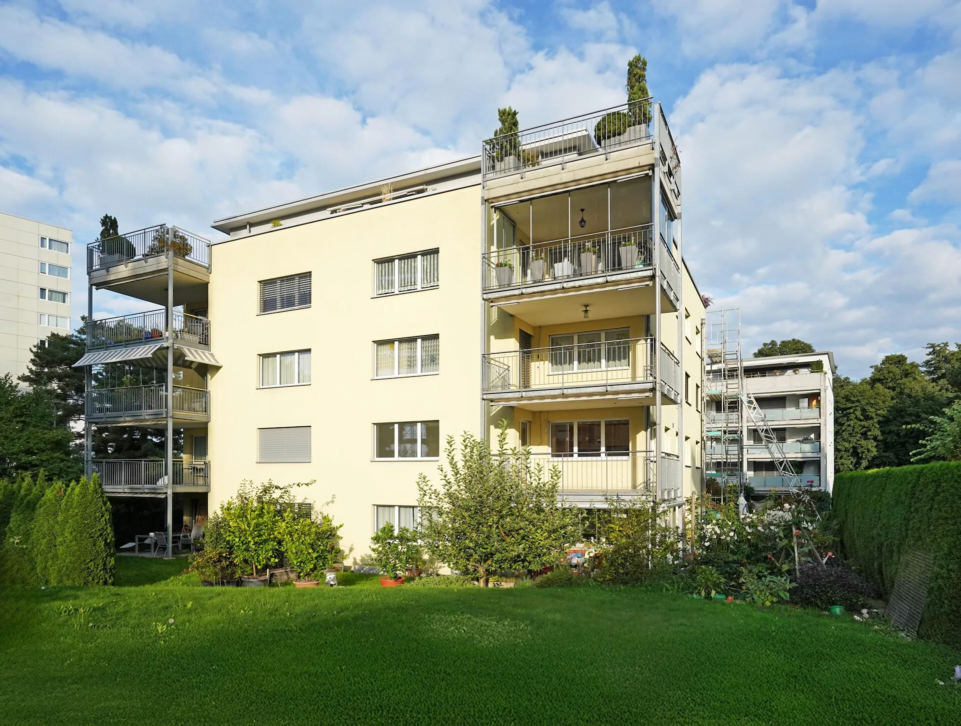 5.5-Zimmer-Wohnung mit 125.6 m² Wohnfläche, Lift & TG ab CHF 685'000