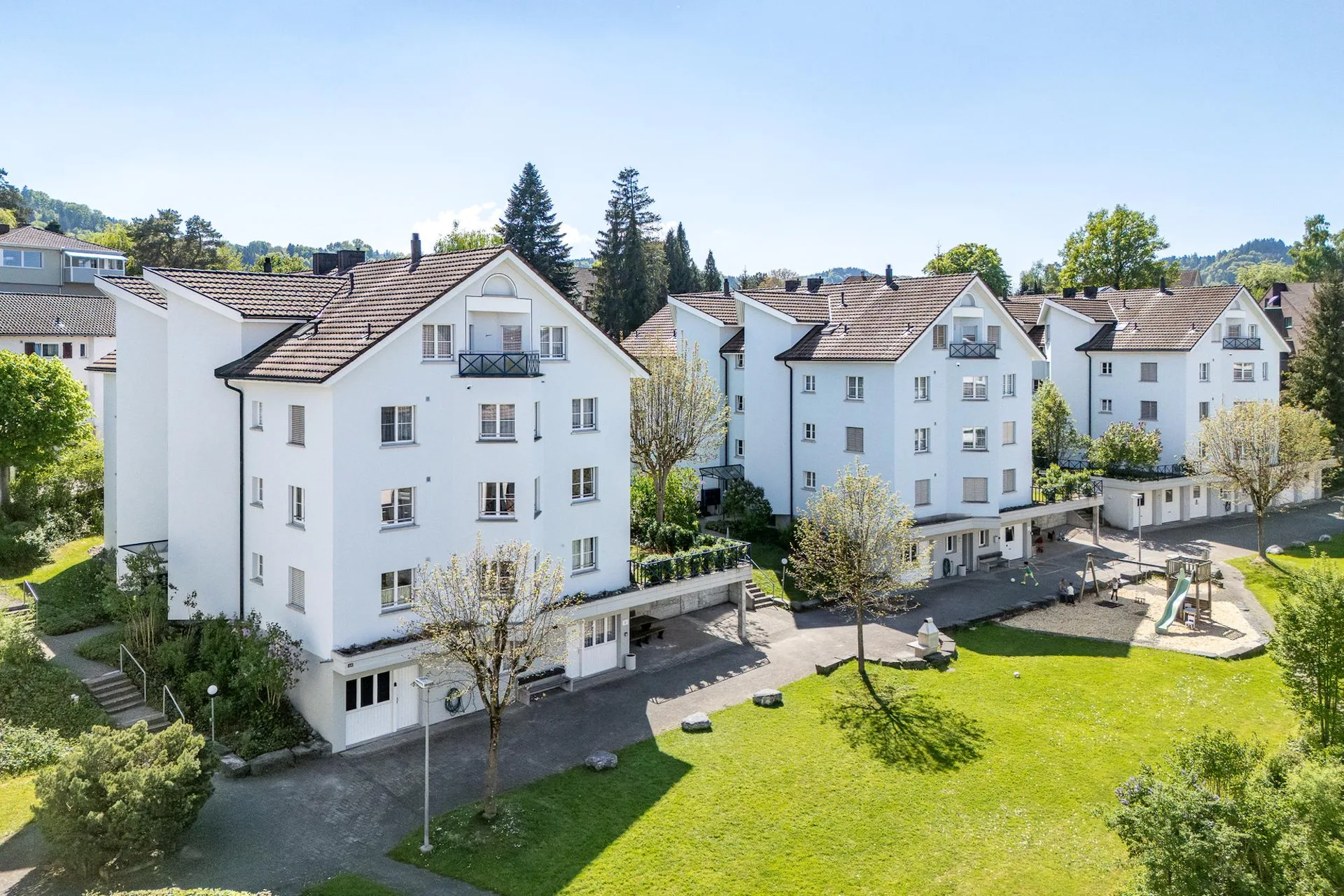 Single apartment in a popular residential area