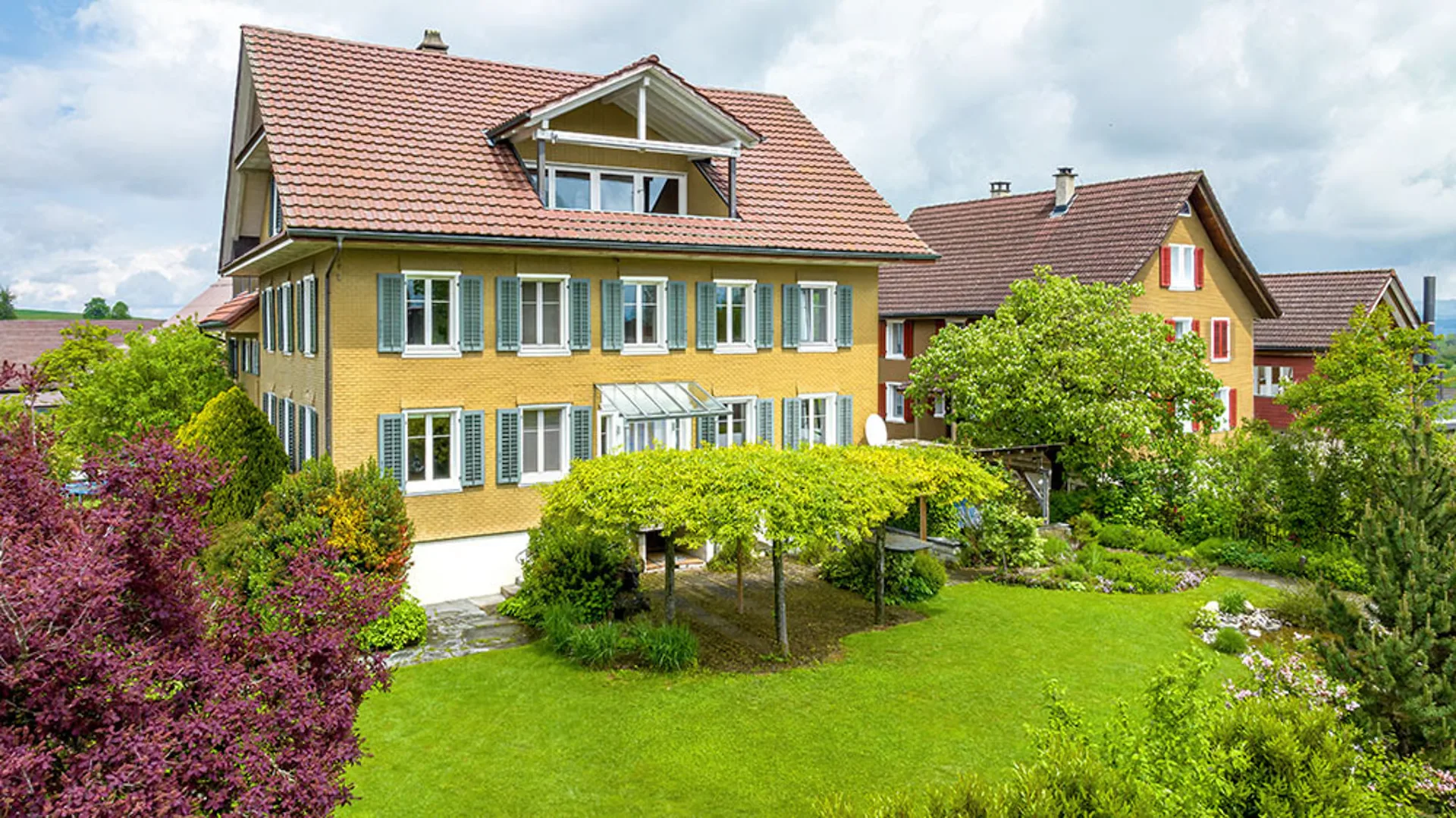 Wohnen wie im EFH an familienfreundlicher und idyllischer Lage