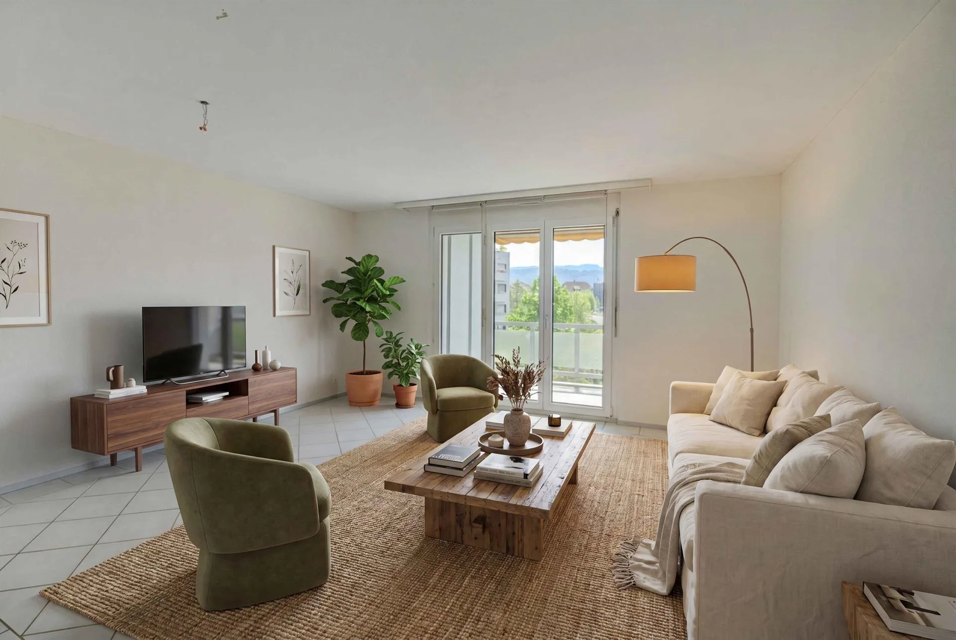 GROSSZÜGIGE 2.5 ZIMMER EIGENTUMSWOHNUNG MIT TOLLEM BALKON