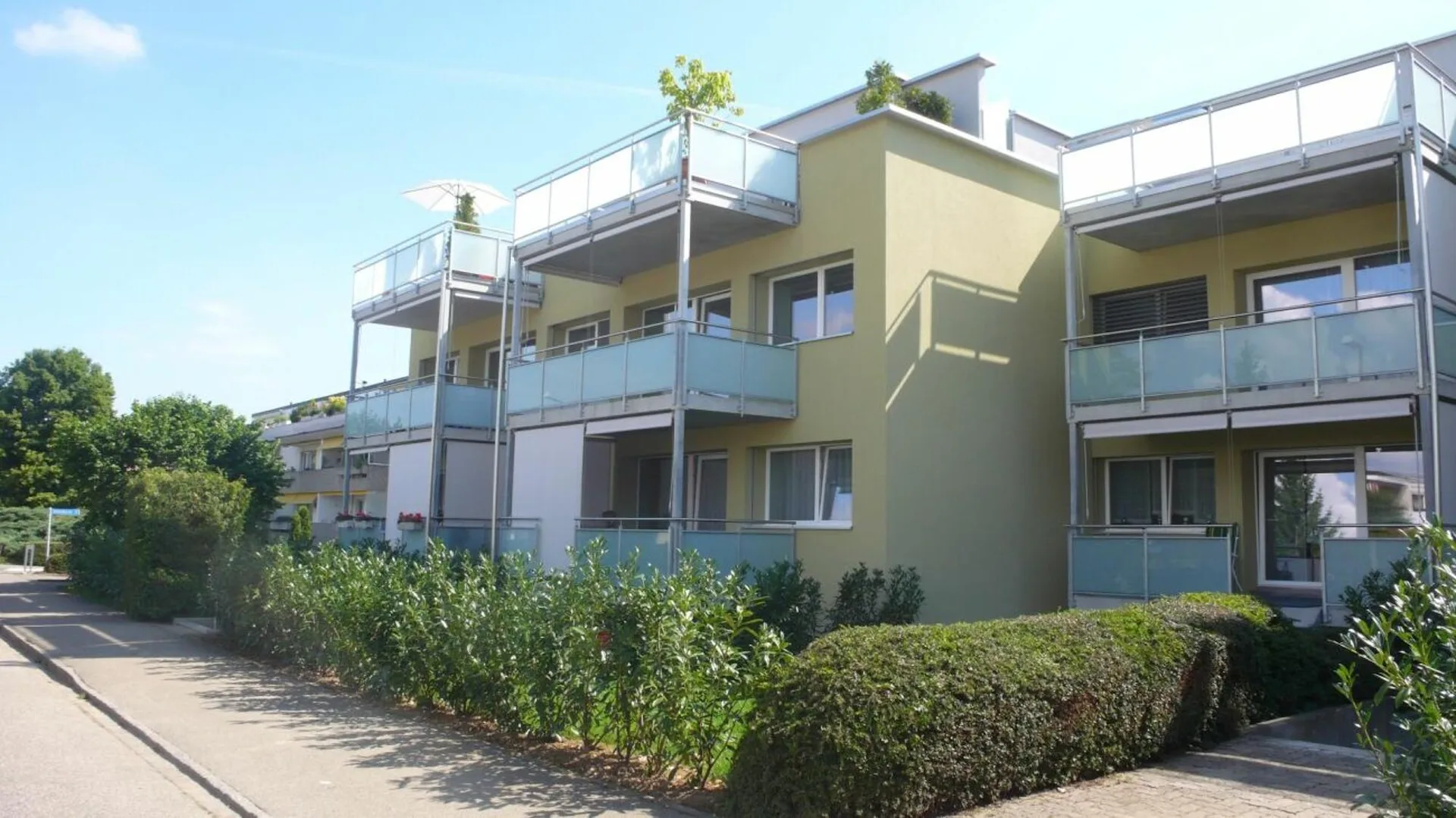 Relaxation in a quiet residential area