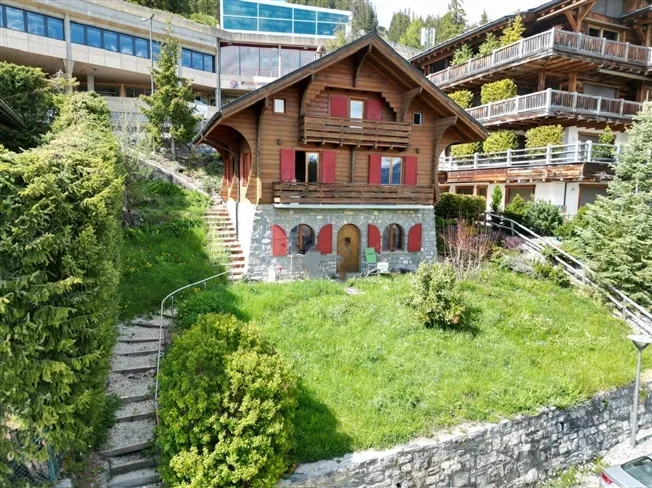 Chalet - 5.5 Stk. - Crans-Montana - Zu verkaufen an Ausländer - ALLEINVERTRETER
