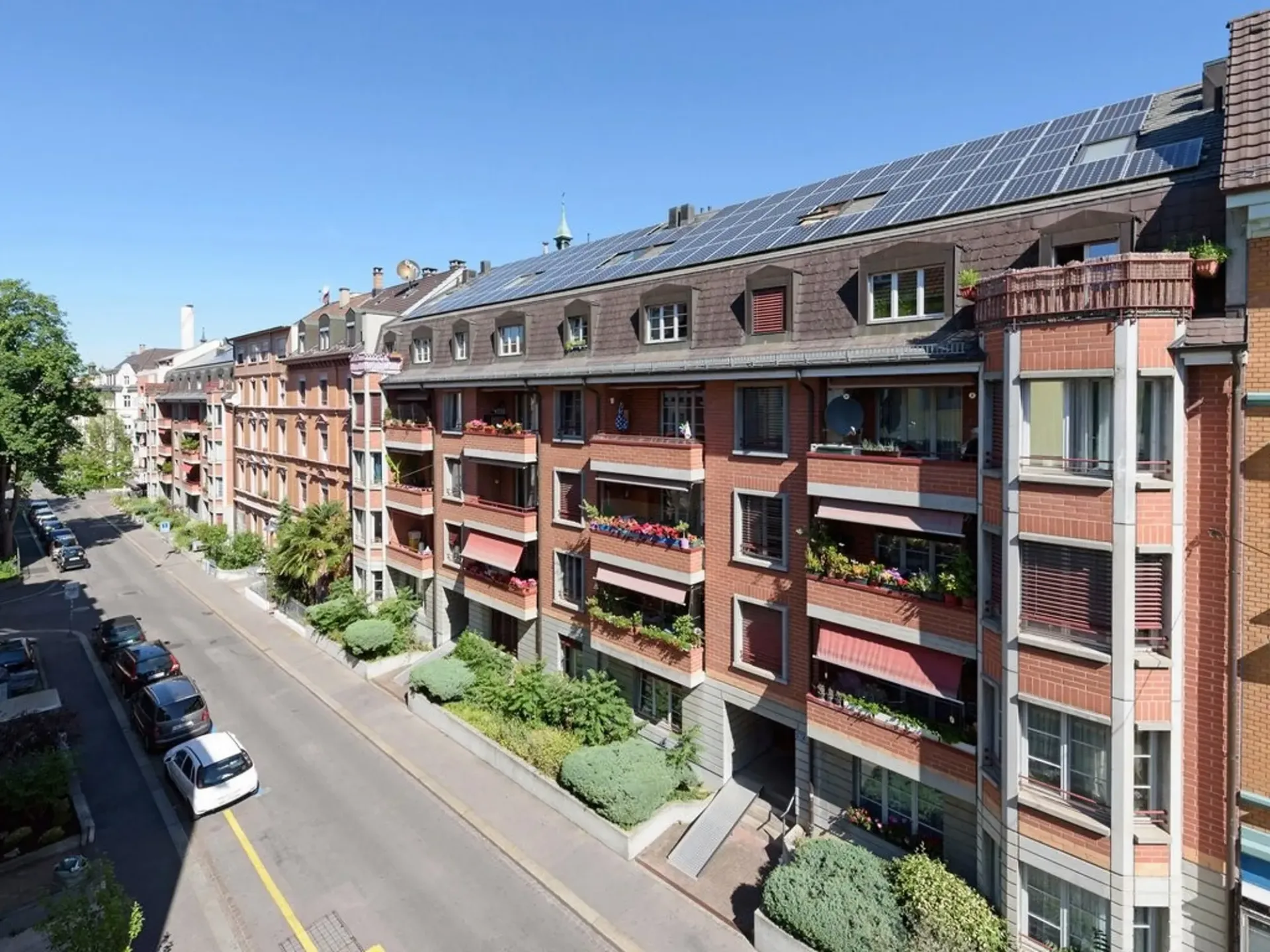 Sanierte Wohnung an ruhiger Lage nahe Rosenfeldpark