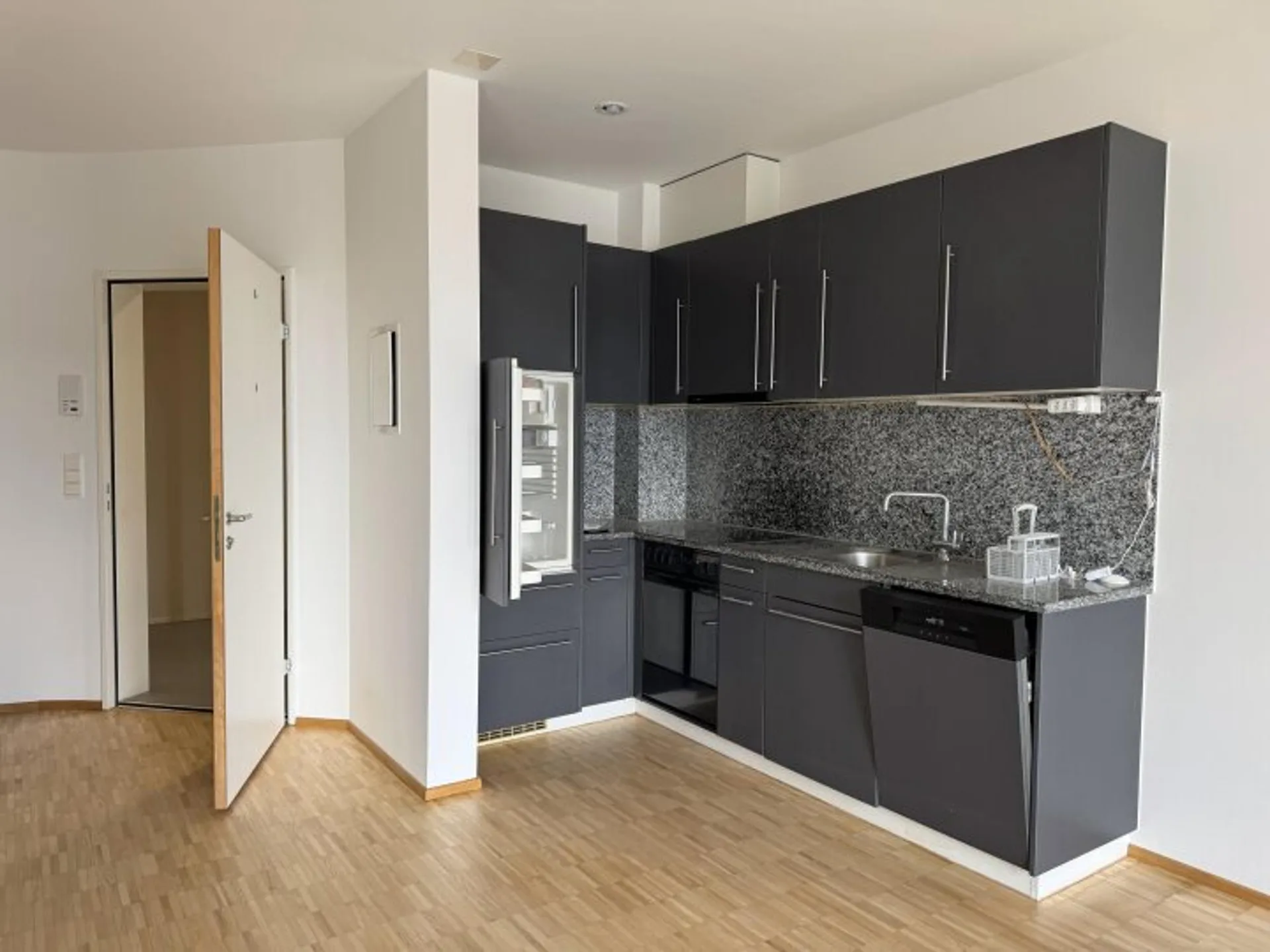 Ihr neues Zuhause - 2 Zimmer-Wohnung mit grosser Terrasse!