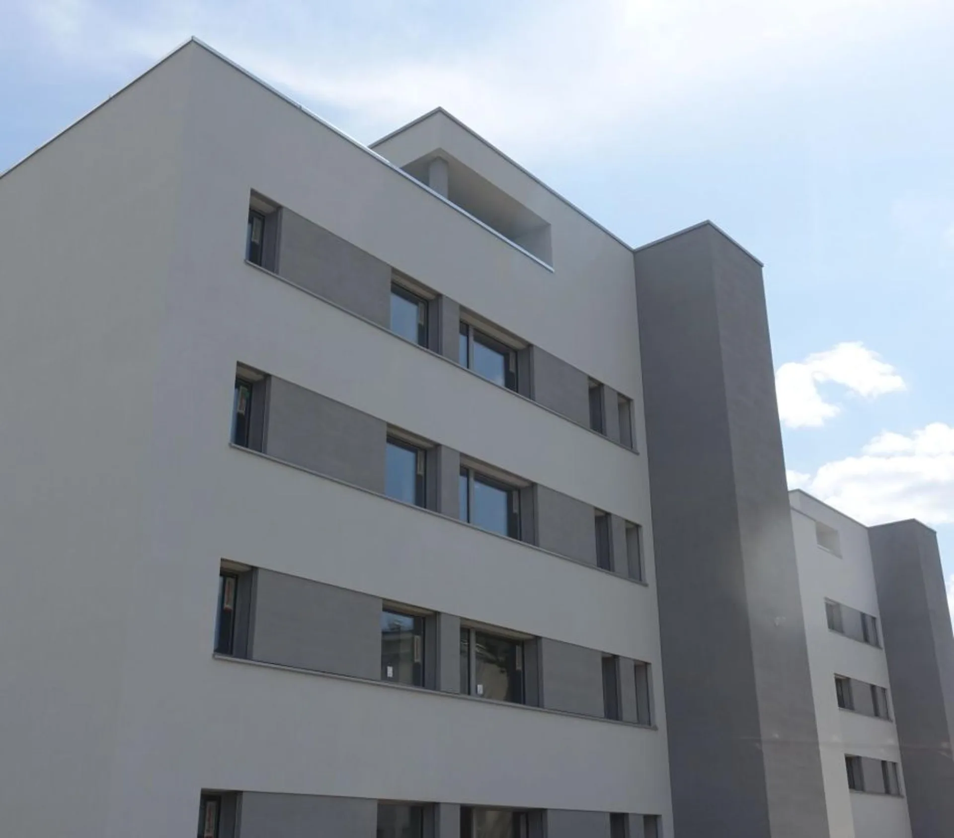 Moderne 4.5-Zimmerwohnung in Reinach