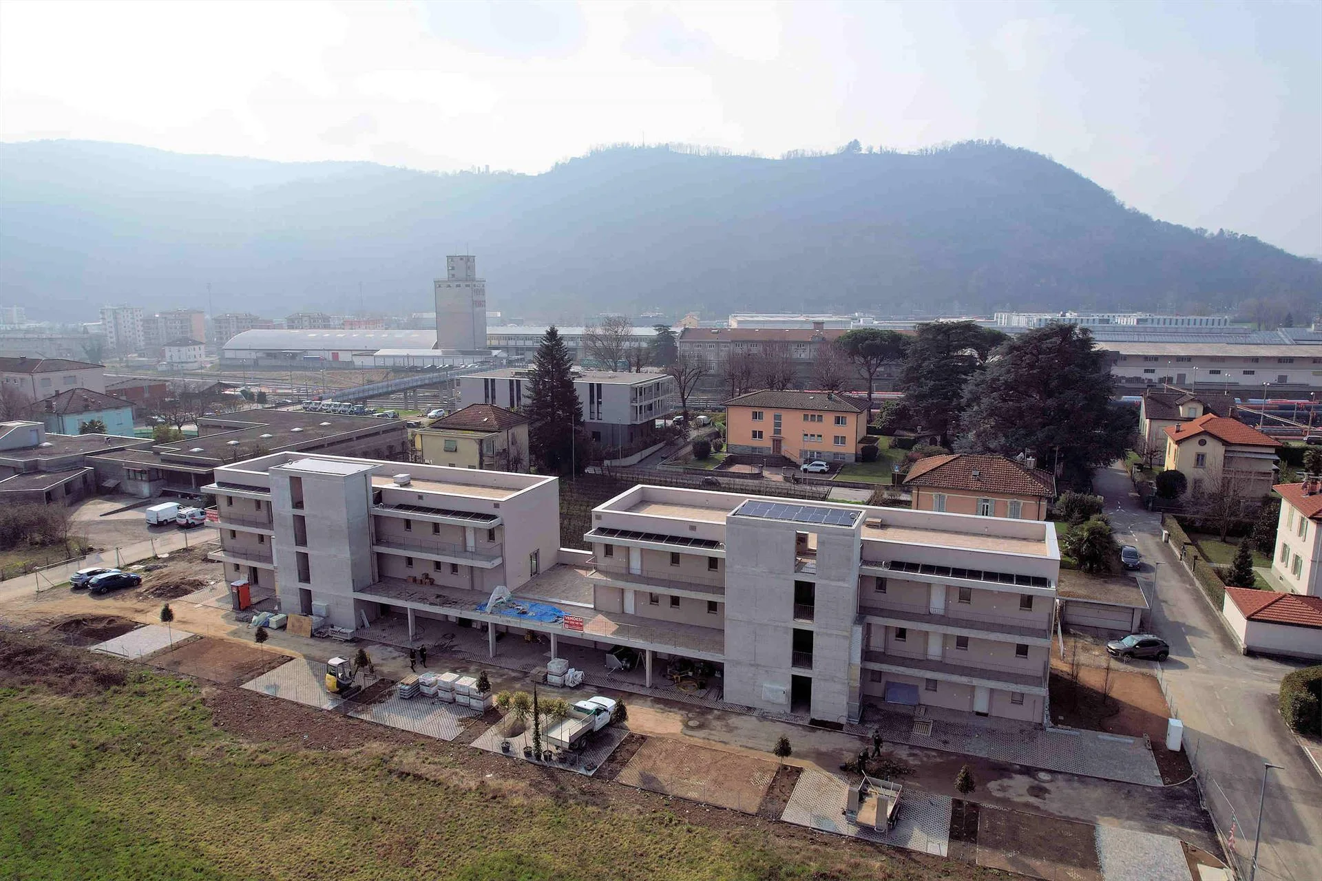Nuovo appartamento con grande terrazza in zona comoda e strategica