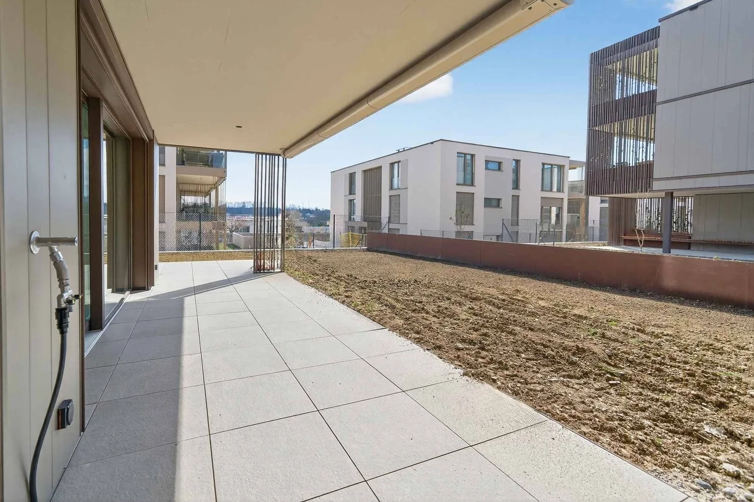2,5 pièces neuf, spacieux, lumineux avec jardin