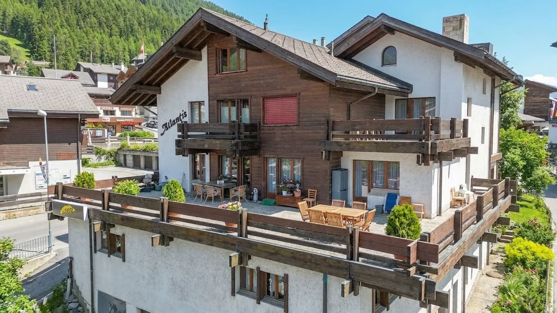 Wohnen mit Bergpanorama  4.5-Zimmer-Wohnung mit einzigartiger Terrasse
