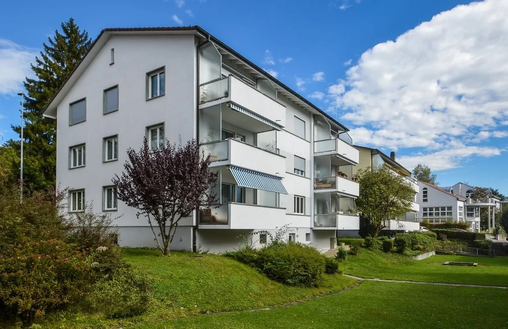 Sonnige und helle 4-Zimmer-Wohnung in Muri b. Bern