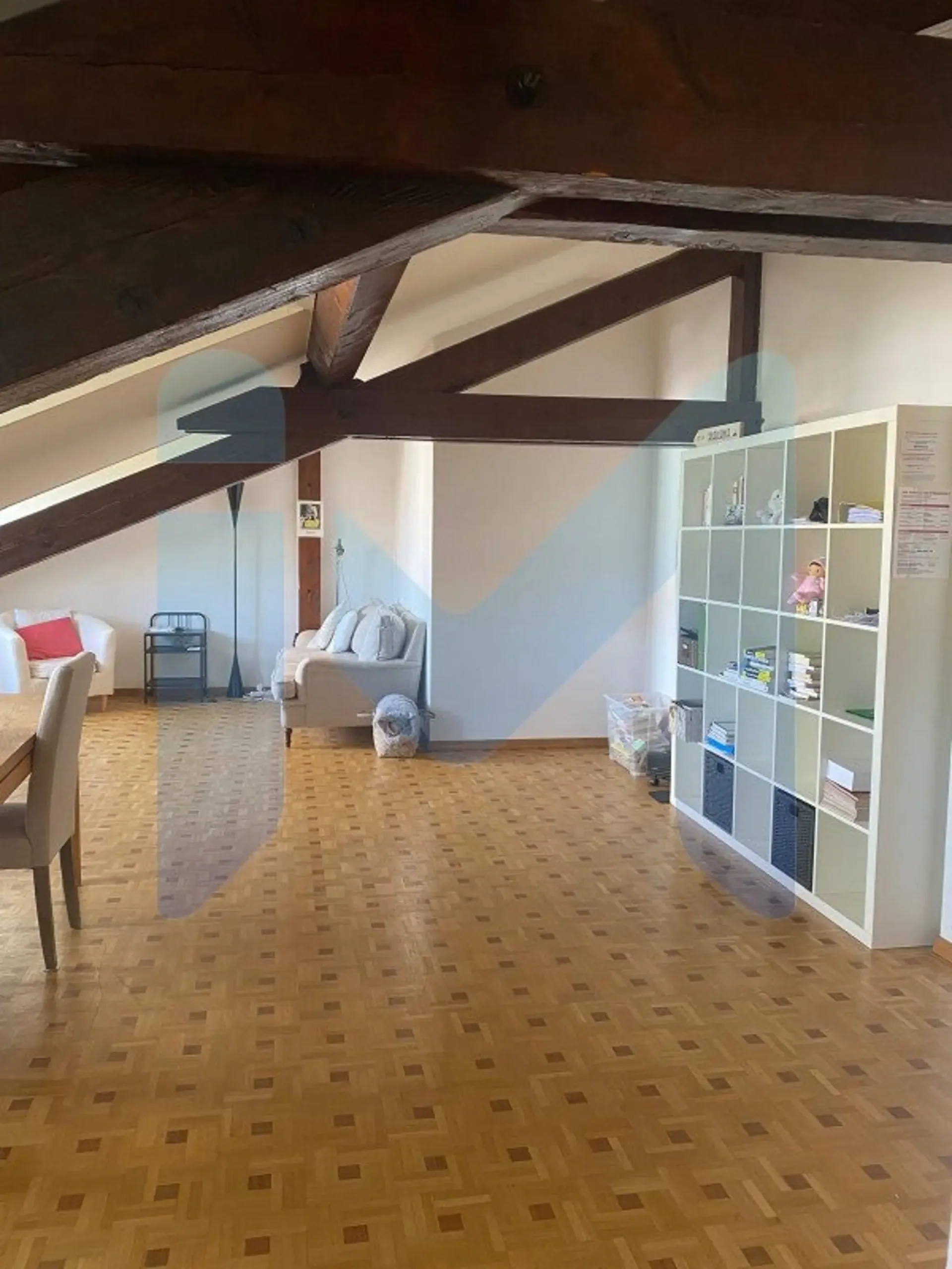 Appartement de 4,5 pièces au 5eme étage situé à Genève 1205