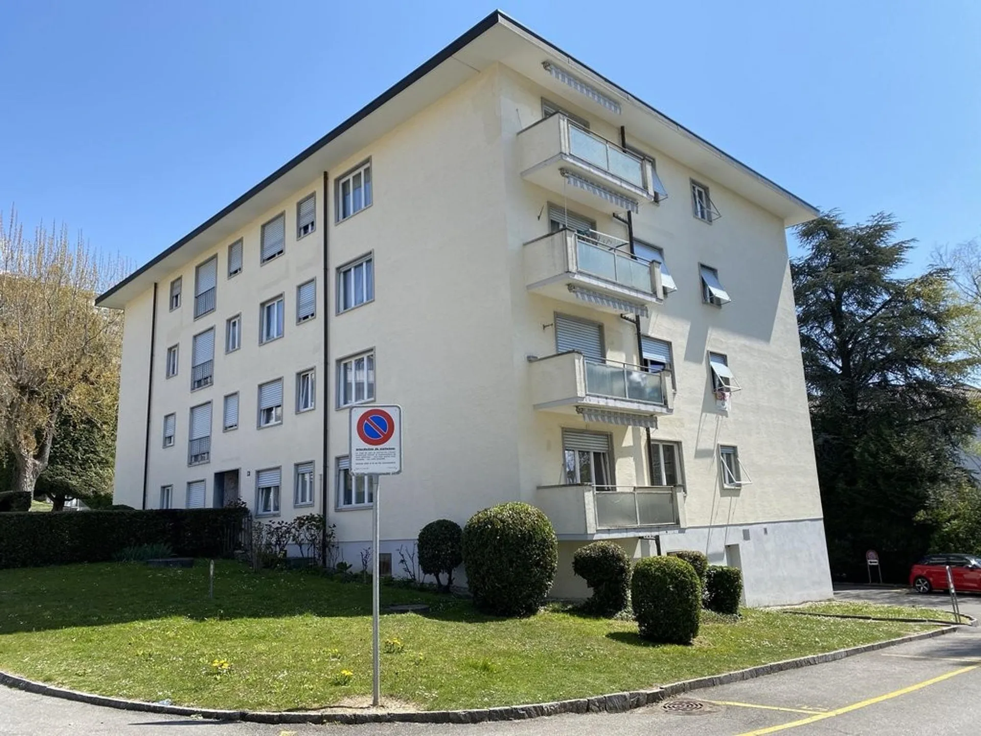 To seize! Ideally located room!