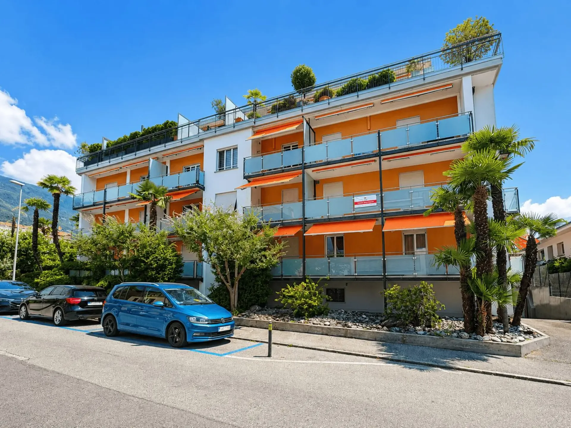Ascona – wunderschöne, komplett renovierte 2,5-Zimmer-Ferienwohnung