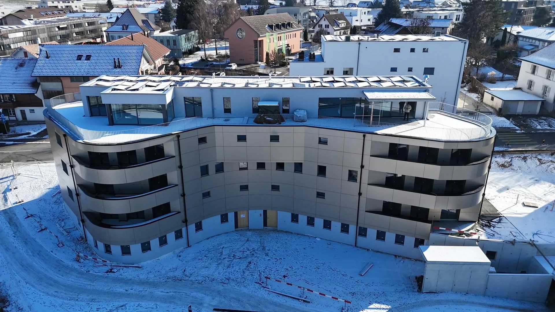 In vendita gli ultimi due appartamenti di 4,5 locali con balcone o parte di giardino a Schmitten