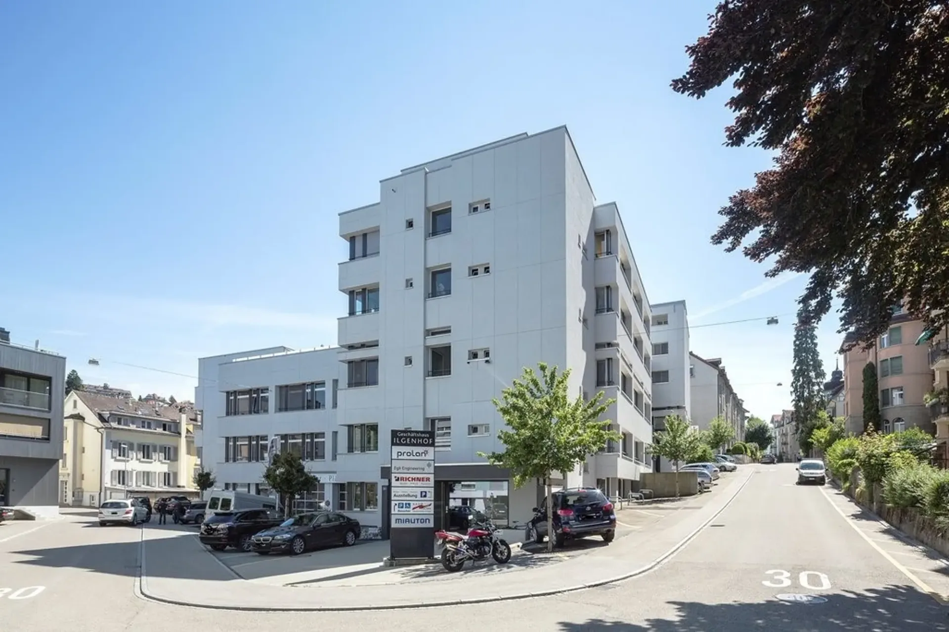 Lagerraum mit Zufahrtsrampe à 175m2