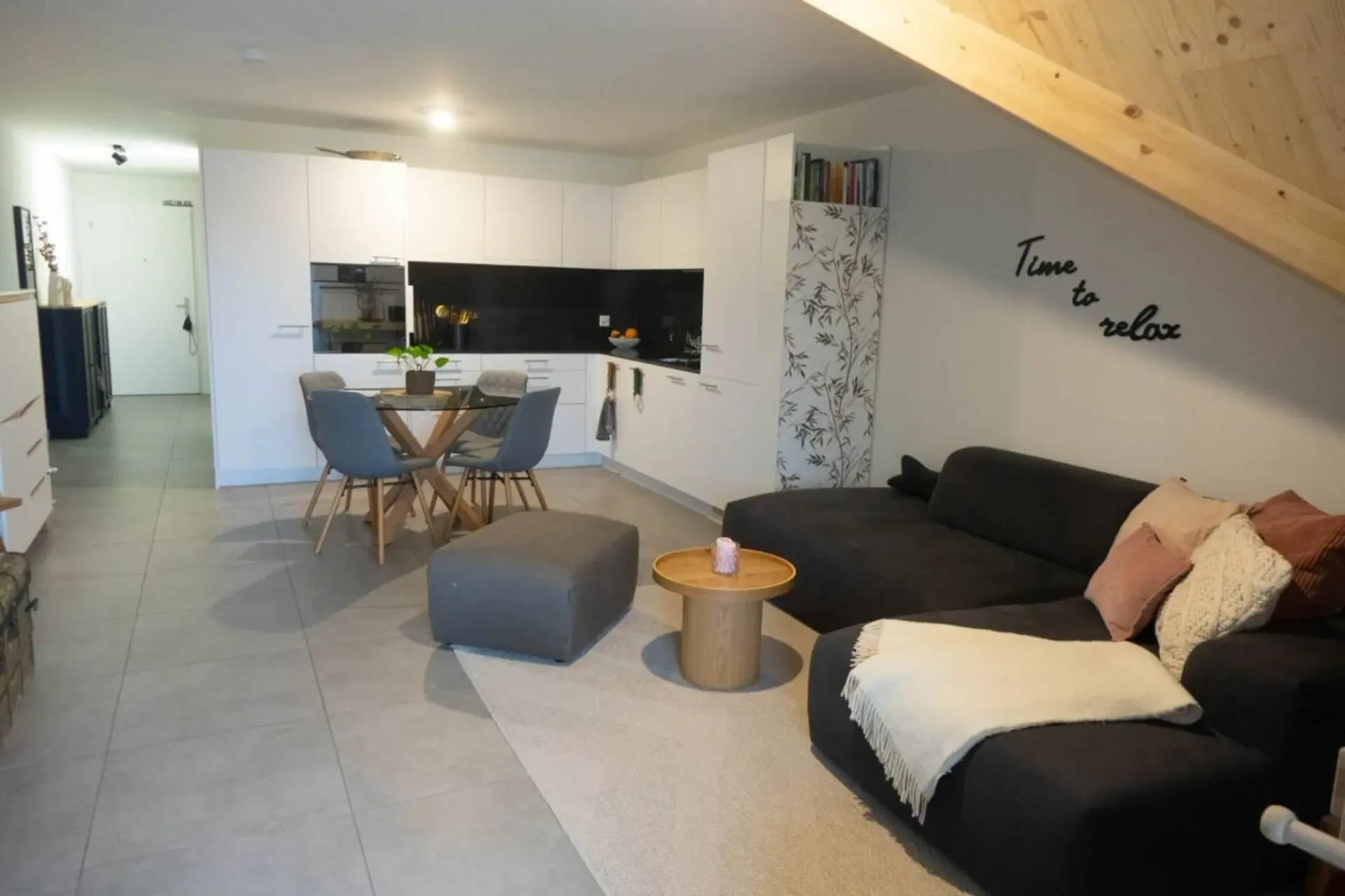 moderne, charmante 2.5-Zimmer-Maisonette-Wohnung