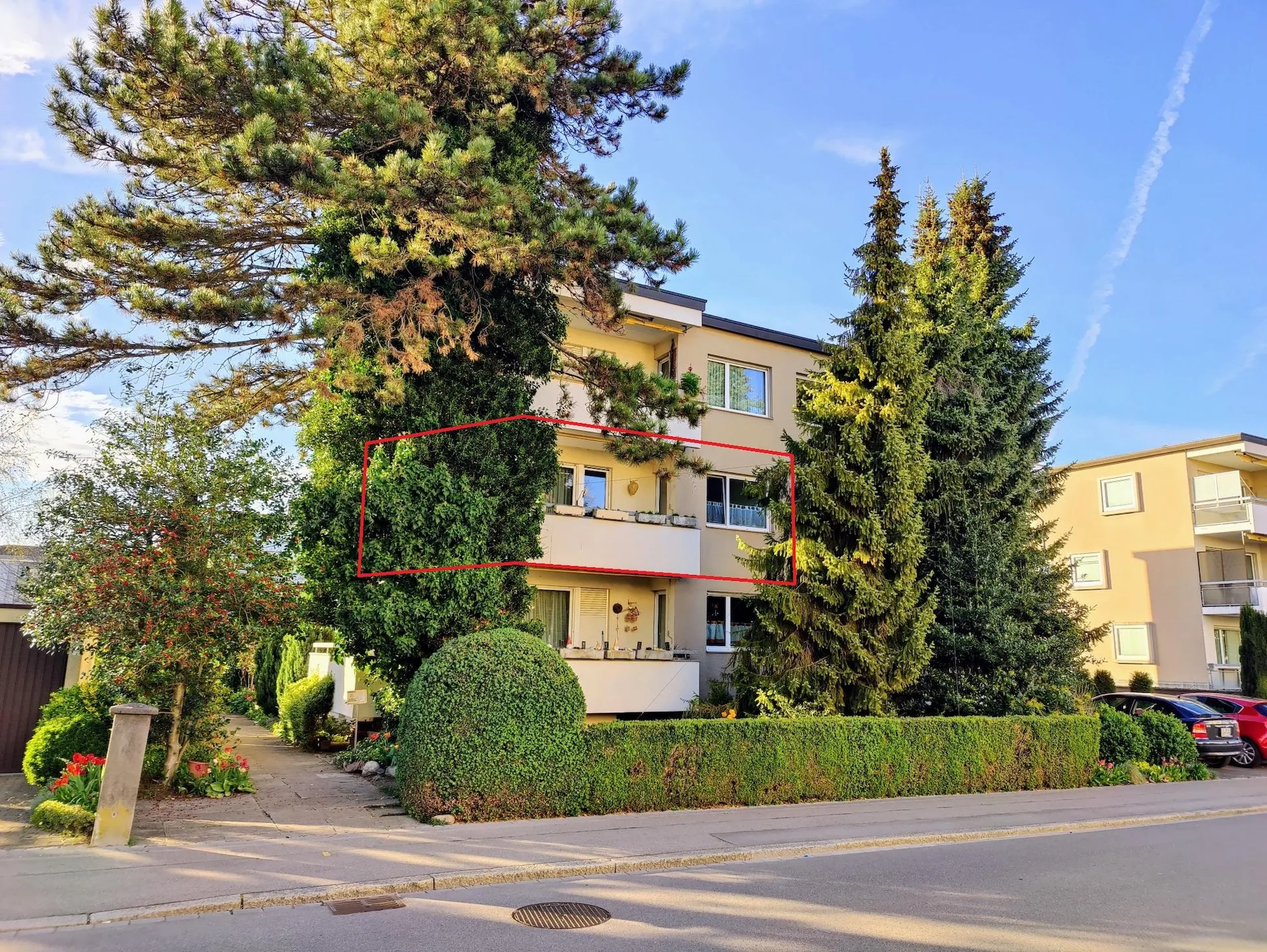 Appartamento di 4,5 locali con balcone, ideale per piccole famiglie o coppie